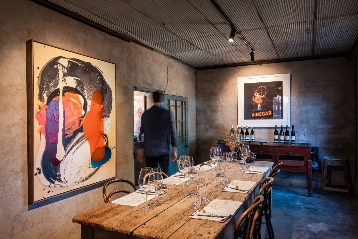 The exhibition continues through to the Mirus Room and the Lounge.  Artwork buy ChunDa Tan and print by Jim Thalassoudis.

Open 11-4pm Friday - Sunday