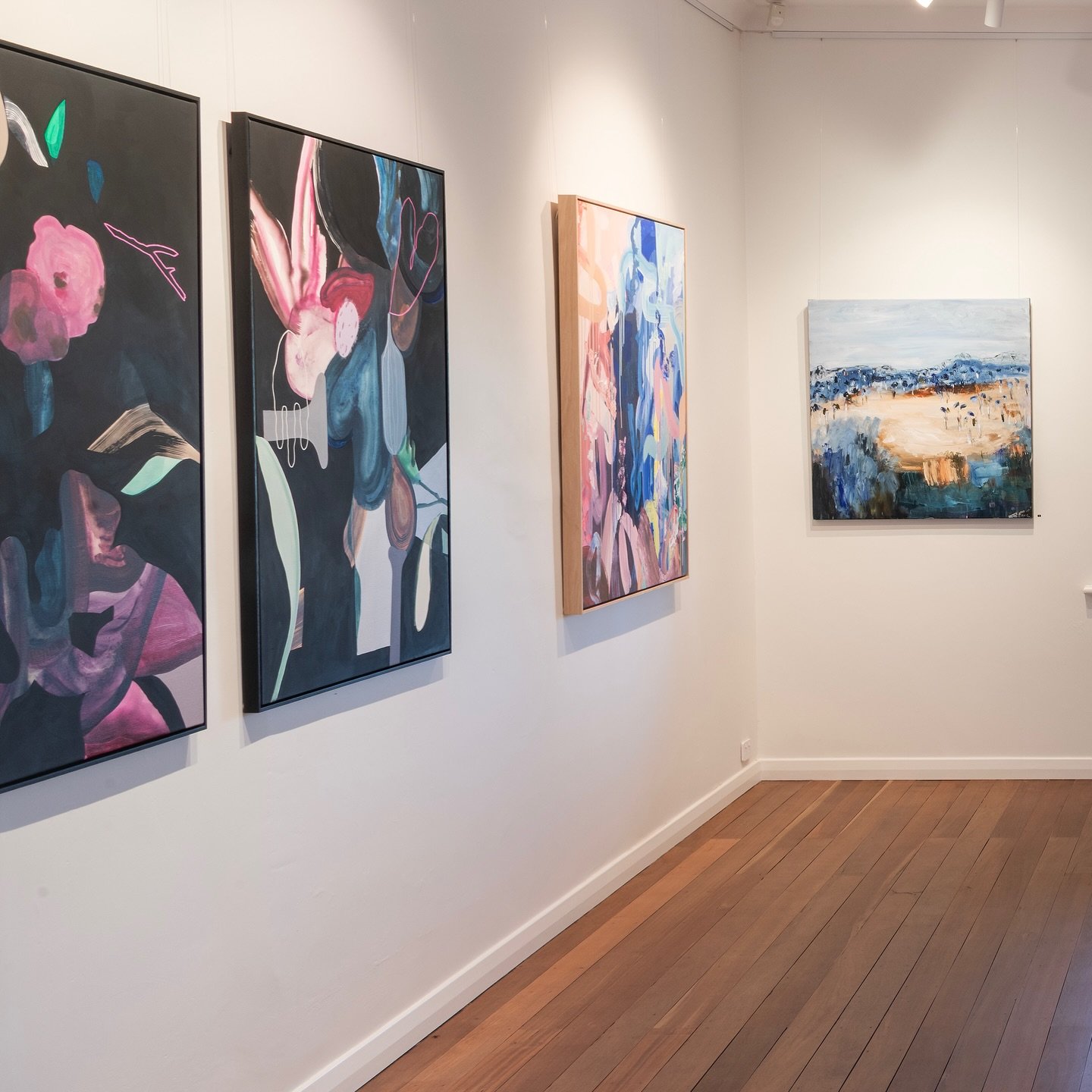 Every corner tells a story, Epiphany.

Open 11-4pm Friday - Sunday 

Artworks by @sallybrowneartist @tiffmanuell @kate_pittas @dylancrismani @sallyetherton_artist @saint.chalom