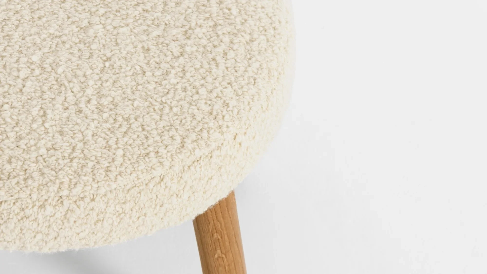 tabouret-polus_vue05_CROP.jpg