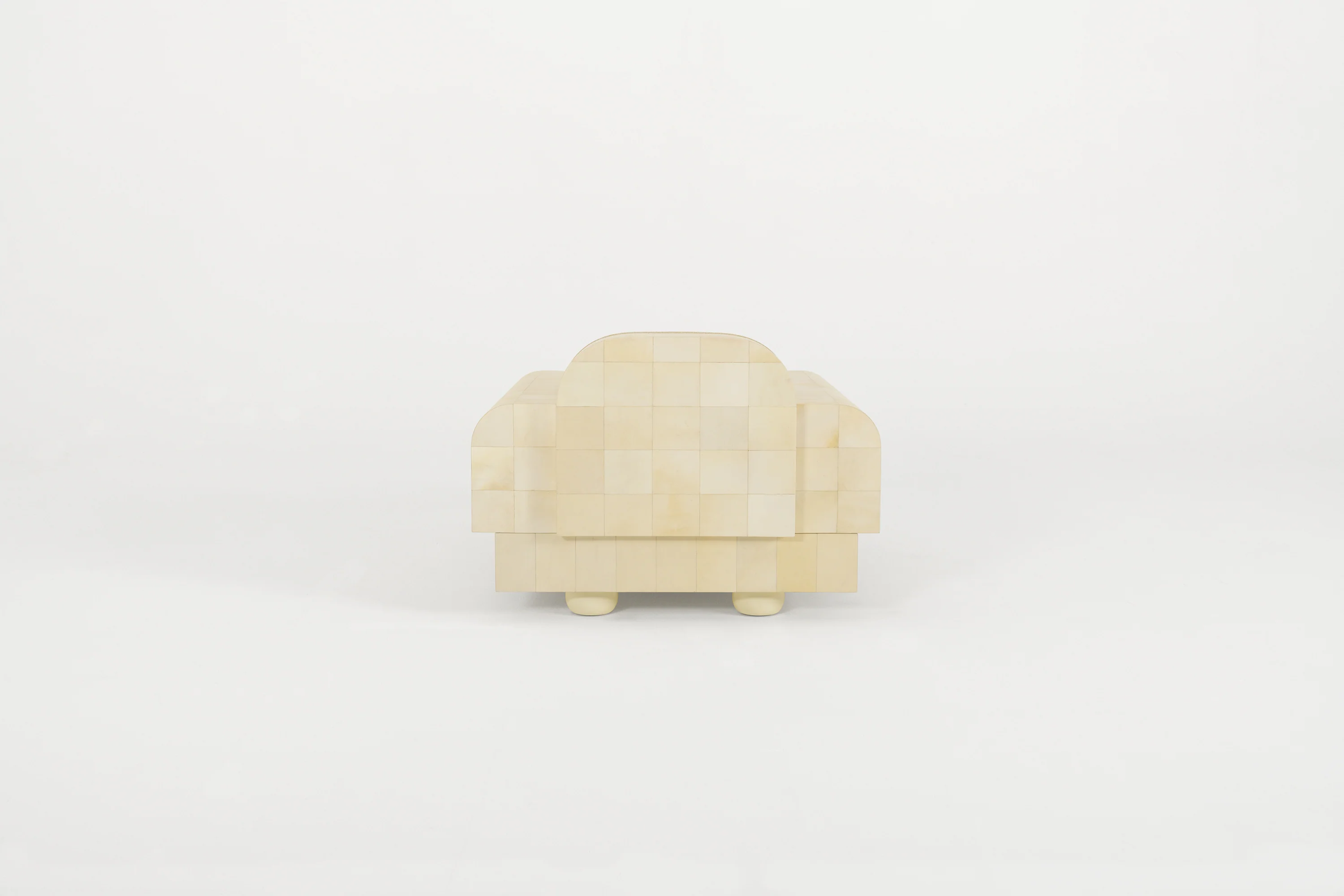 Parchment Smoking Chair 4.png