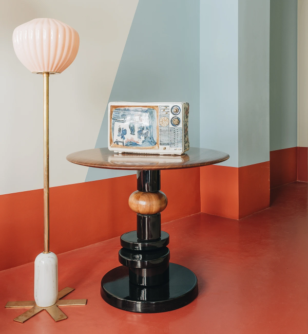 back.india-mahdavi (4).png