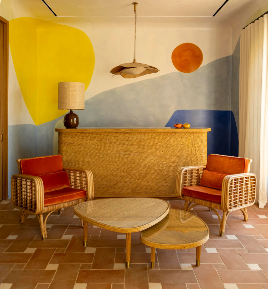 back.india-mahdavi (1).png