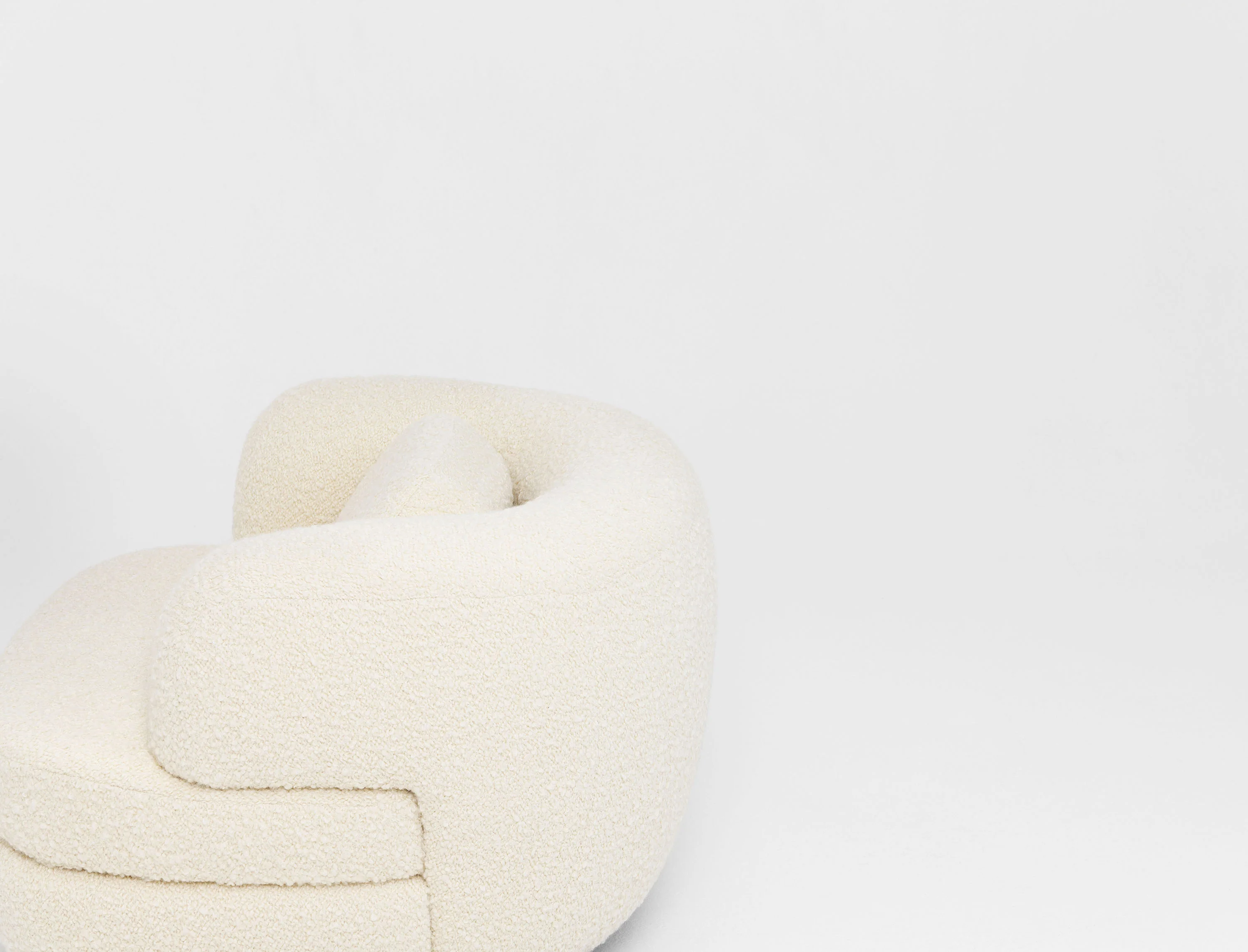 Vendôme Armchair4.png