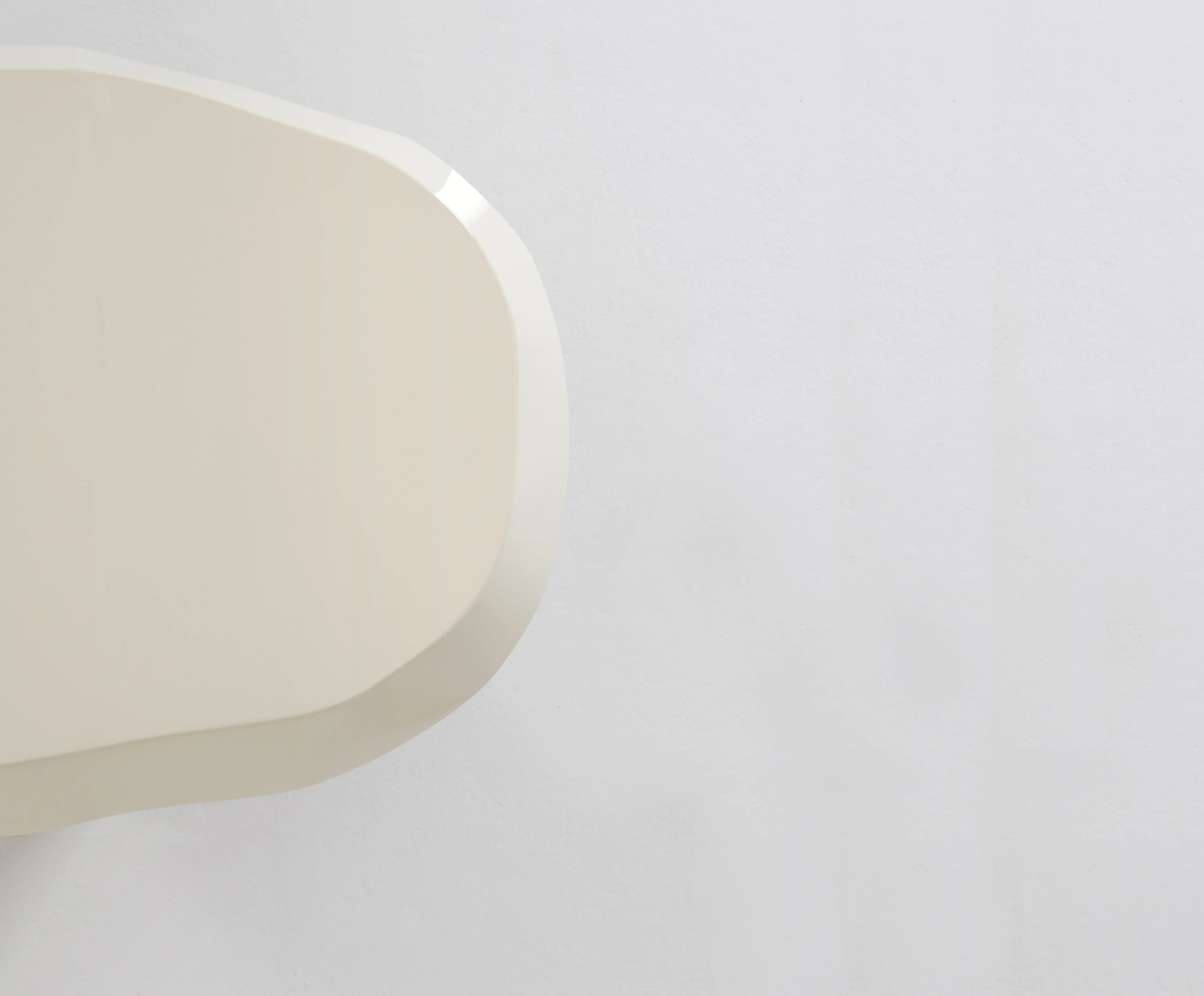 Geridon Galet Side Table 3.png