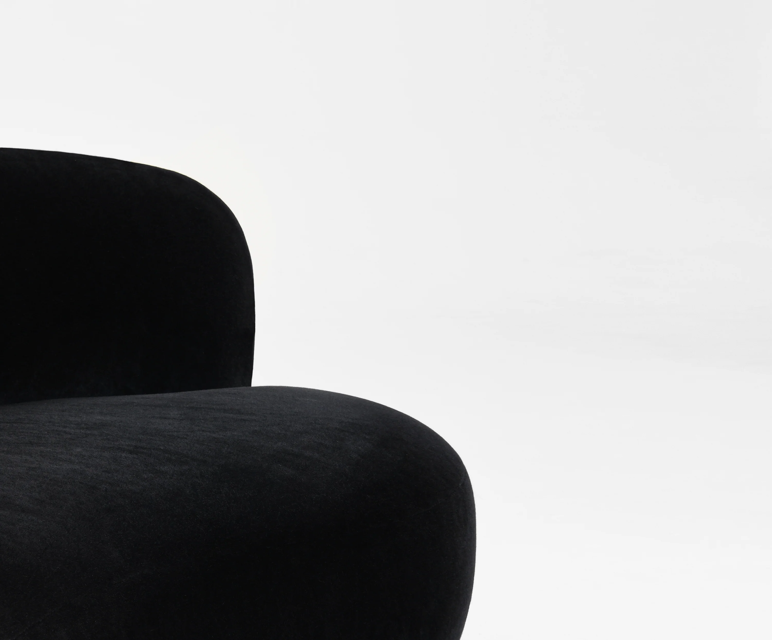 Sofa 240 5.png