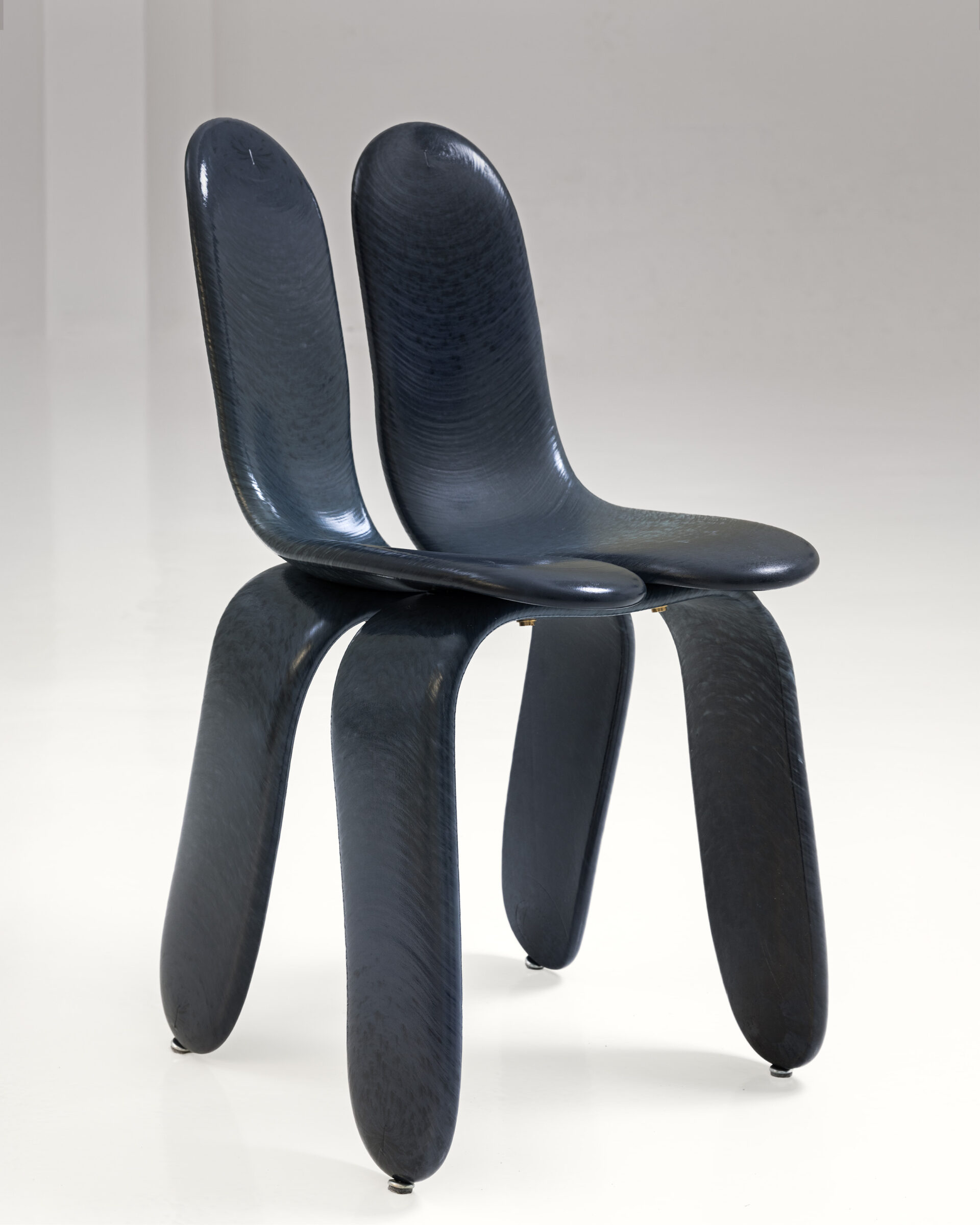 kooij-row-harbour-chair-w.png