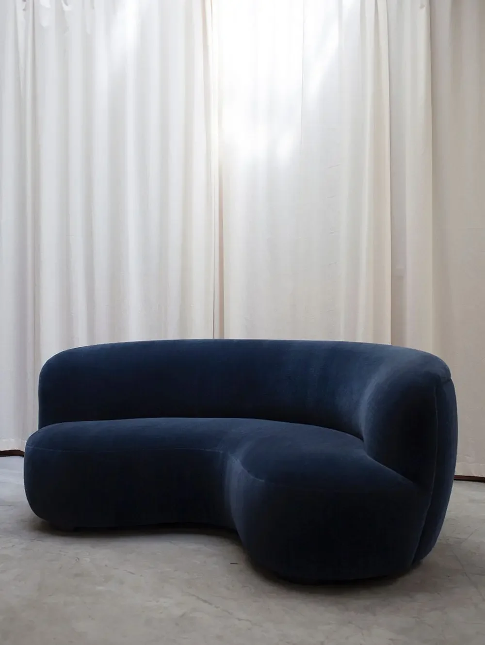 Theinvisiblecollection_PierreAugustinRose_Sofa_Blue.jpg.webp