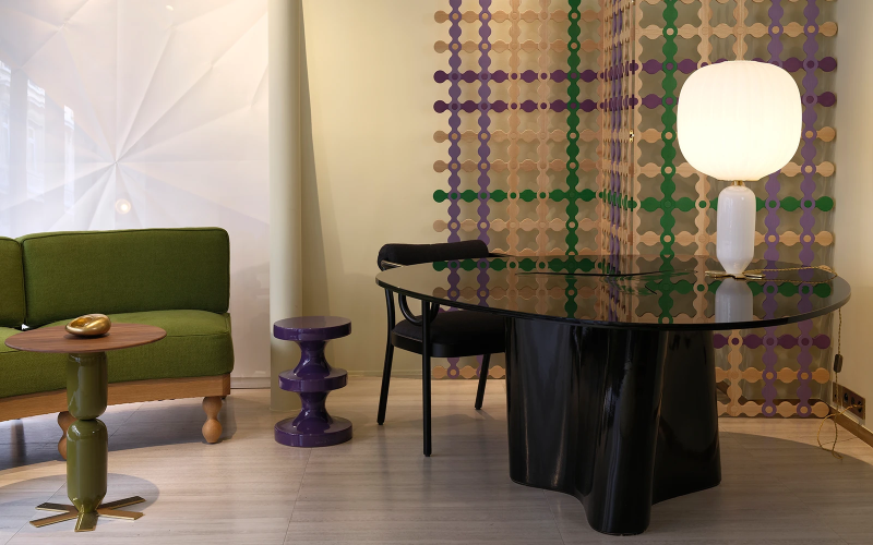 back.india-mahdavi.png