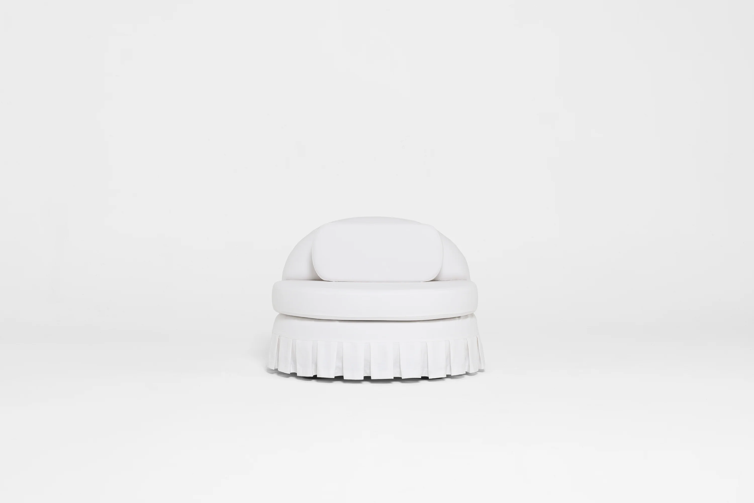 Palais Royal Froufrou Armchair 3.png