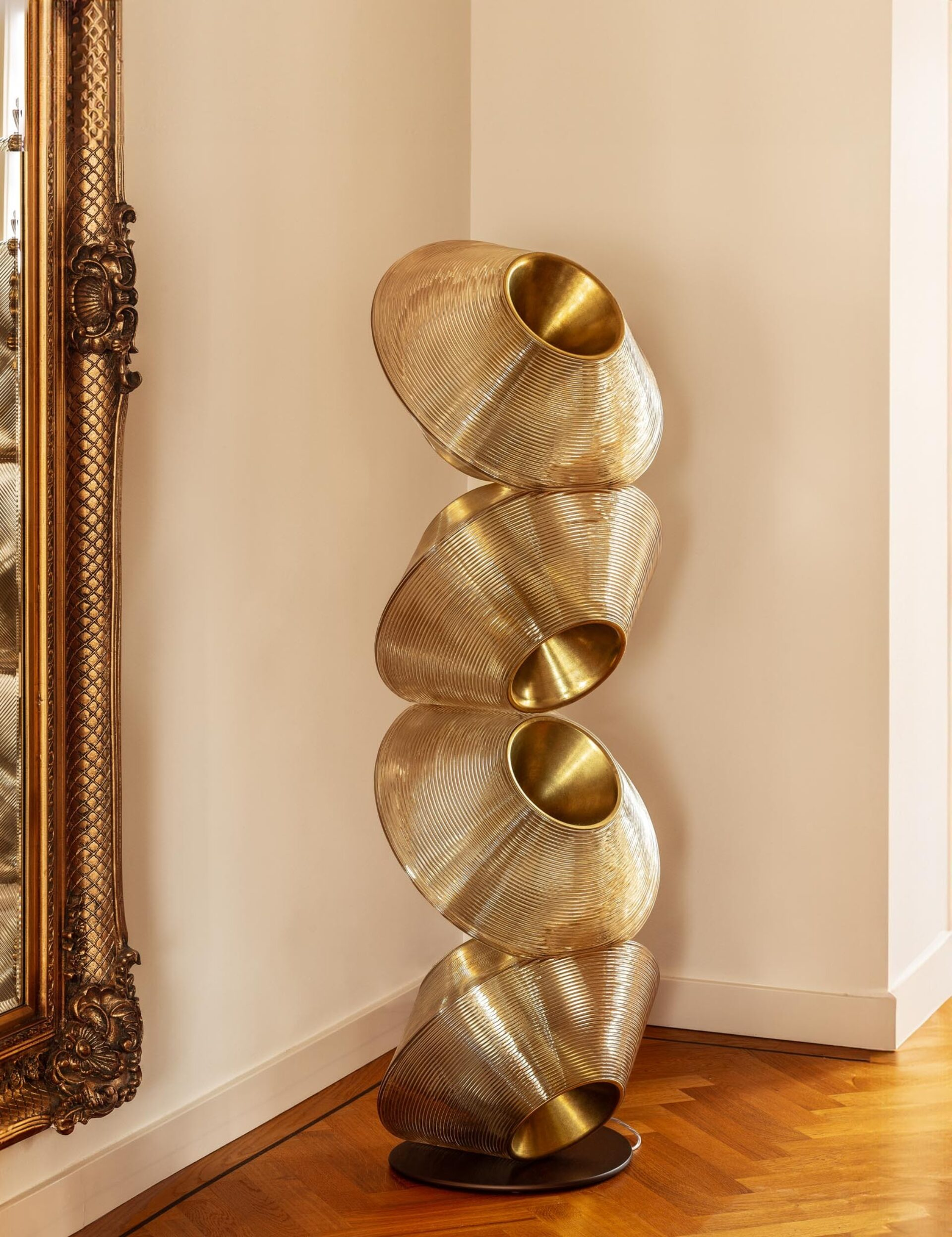 Kooij-tol-lamp.png (Copy)