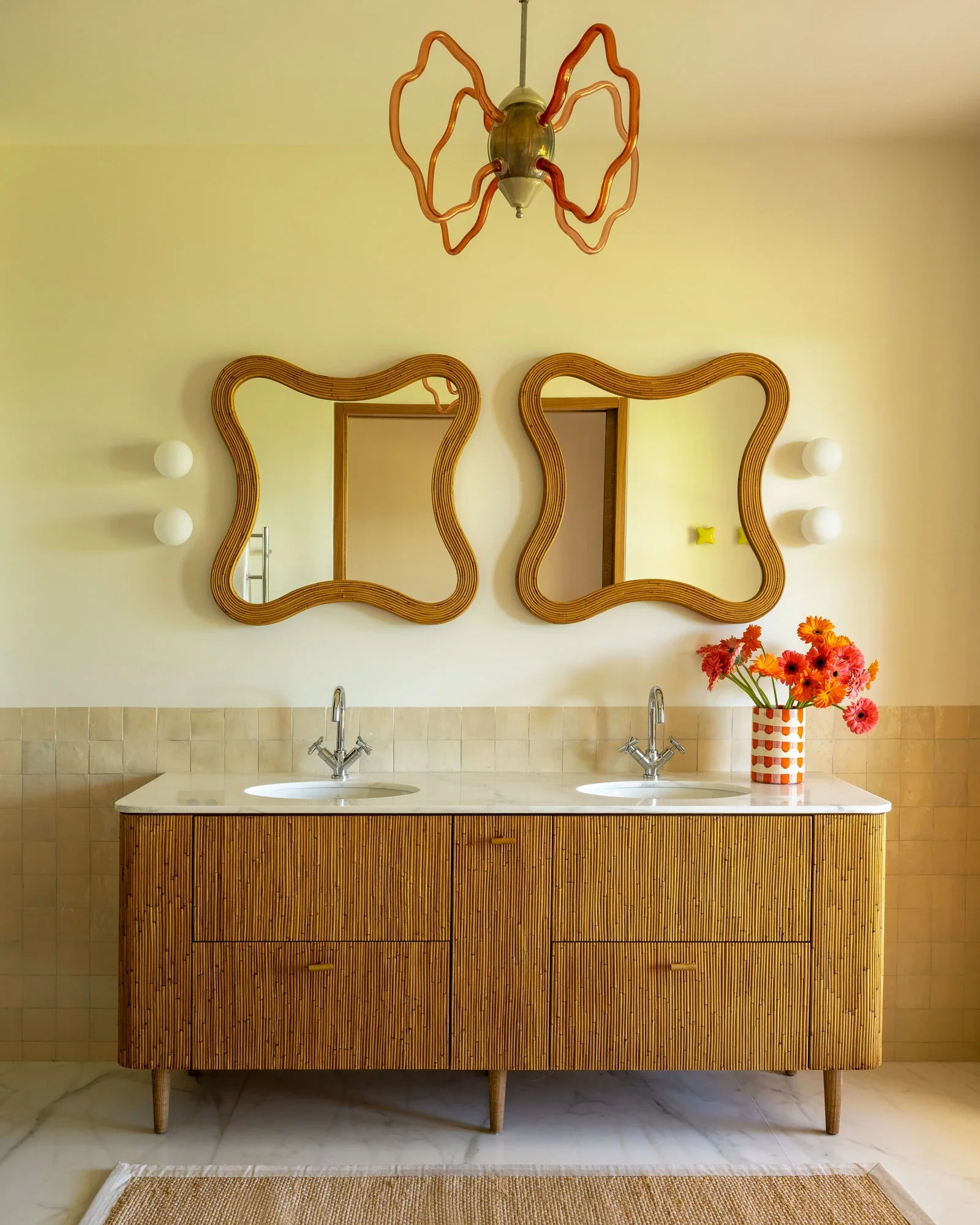 Trèfle Mirror 'M' | India Mahdavi