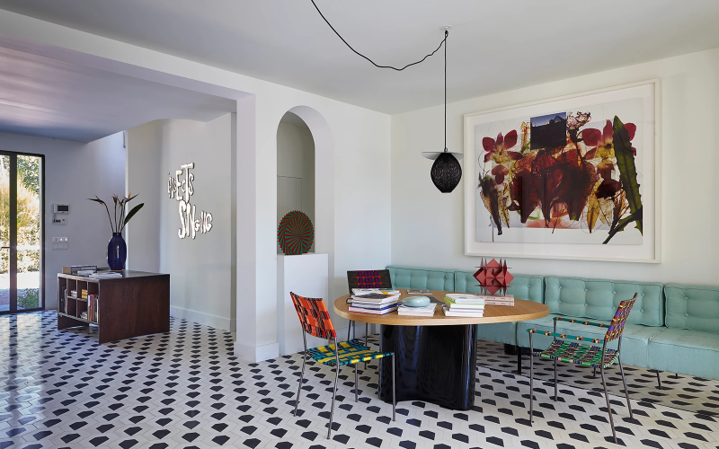 back.india-mahdavi (5).png