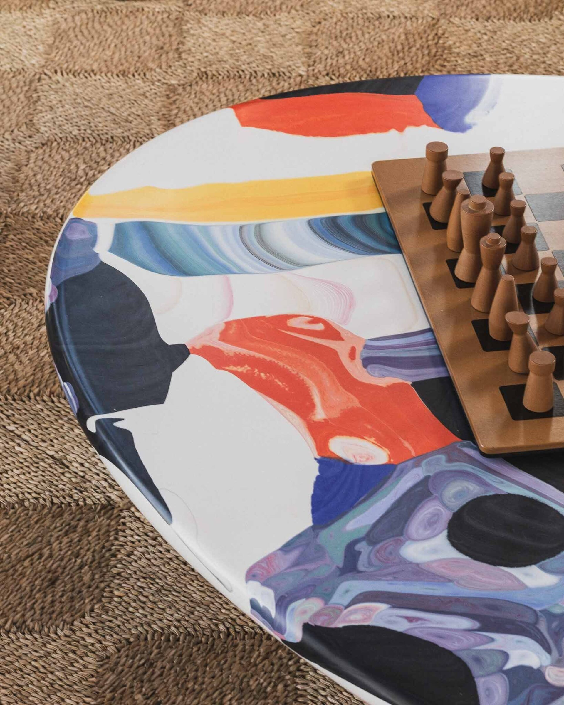 Dirk-van-der-kooij-meltingpot-table-coffee-ellipse-large-1.png
