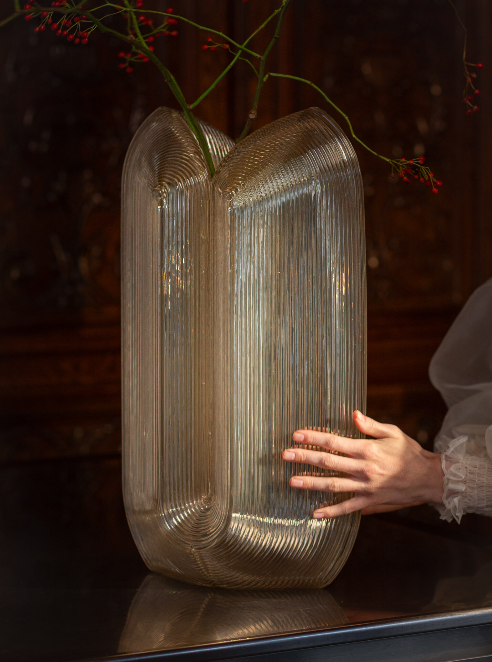 kooij-selenite-vase-h55_2025-03-26-072700.png