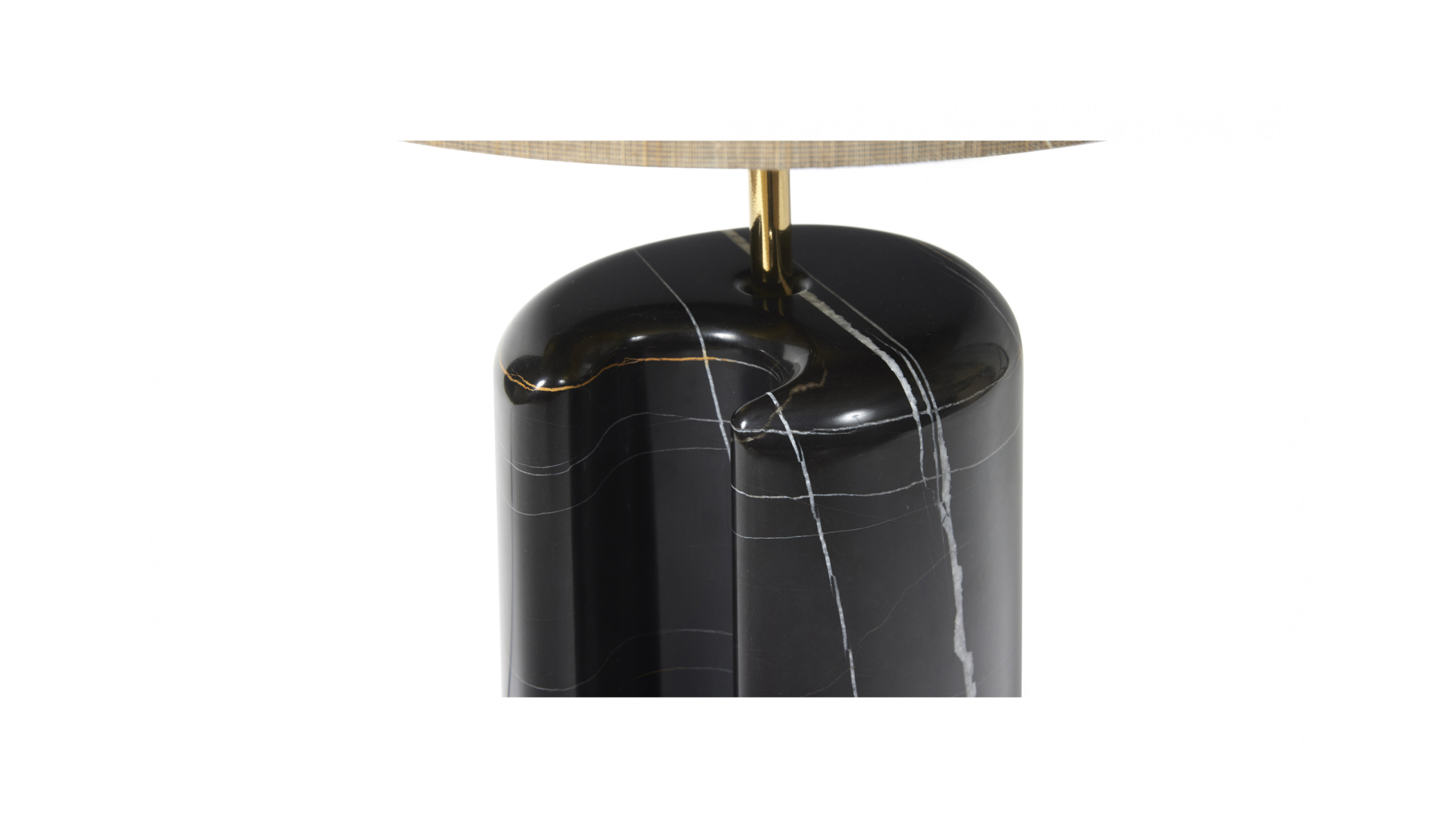 Vezza Lamp (3).png
