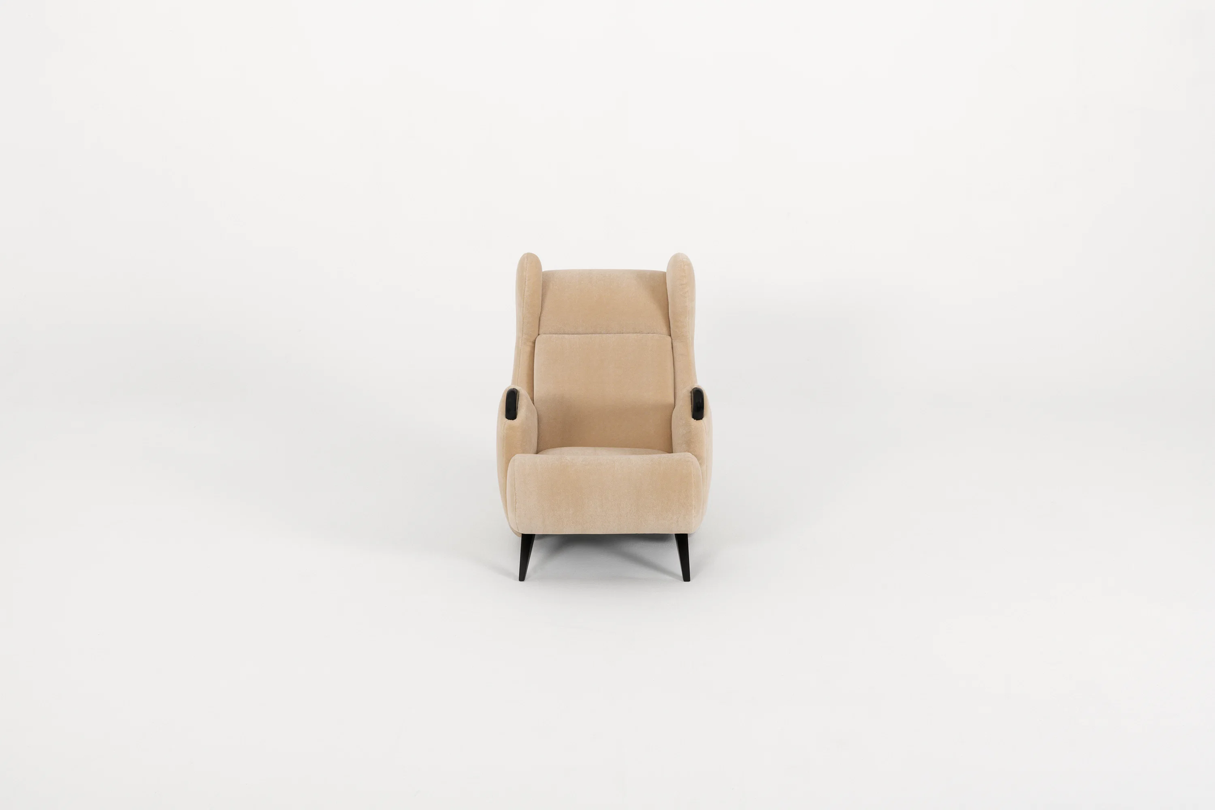 Cadillac Armchair2.png