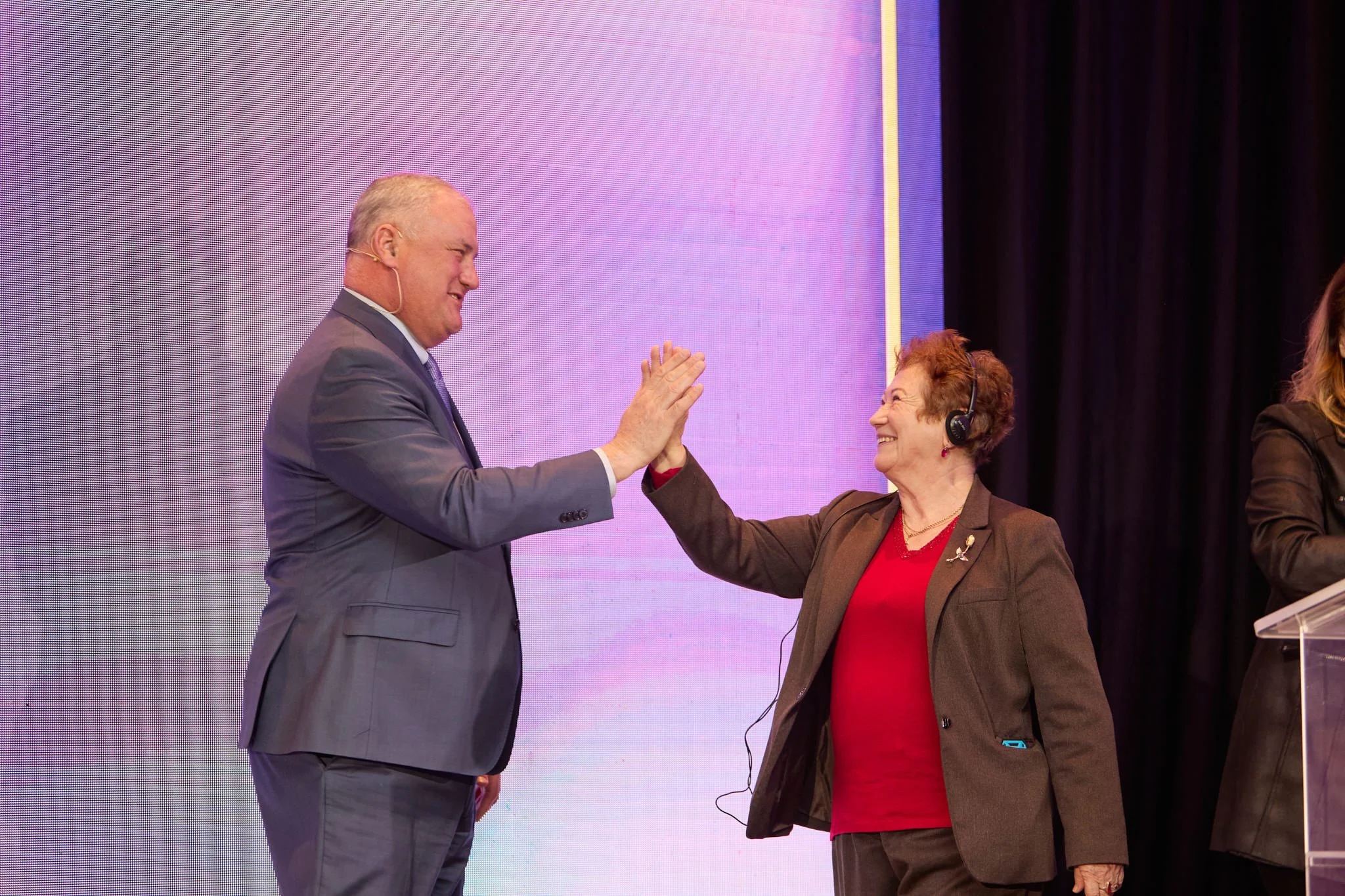 Montreal Event Photography Usana 2024-194.jpg
