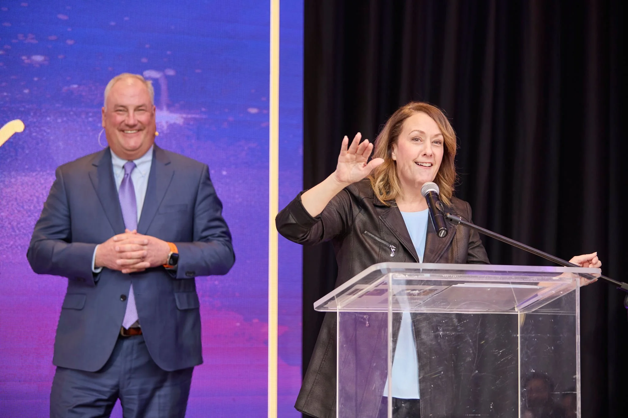 Montreal Event Photography Usana 2024-190.jpg