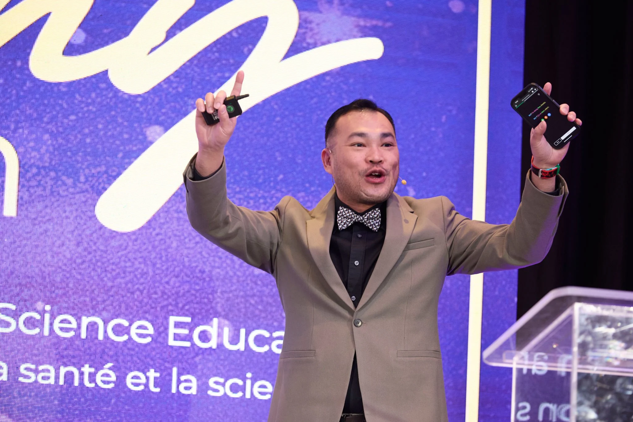 Montreal Event Photography Usana 2024-100.jpg