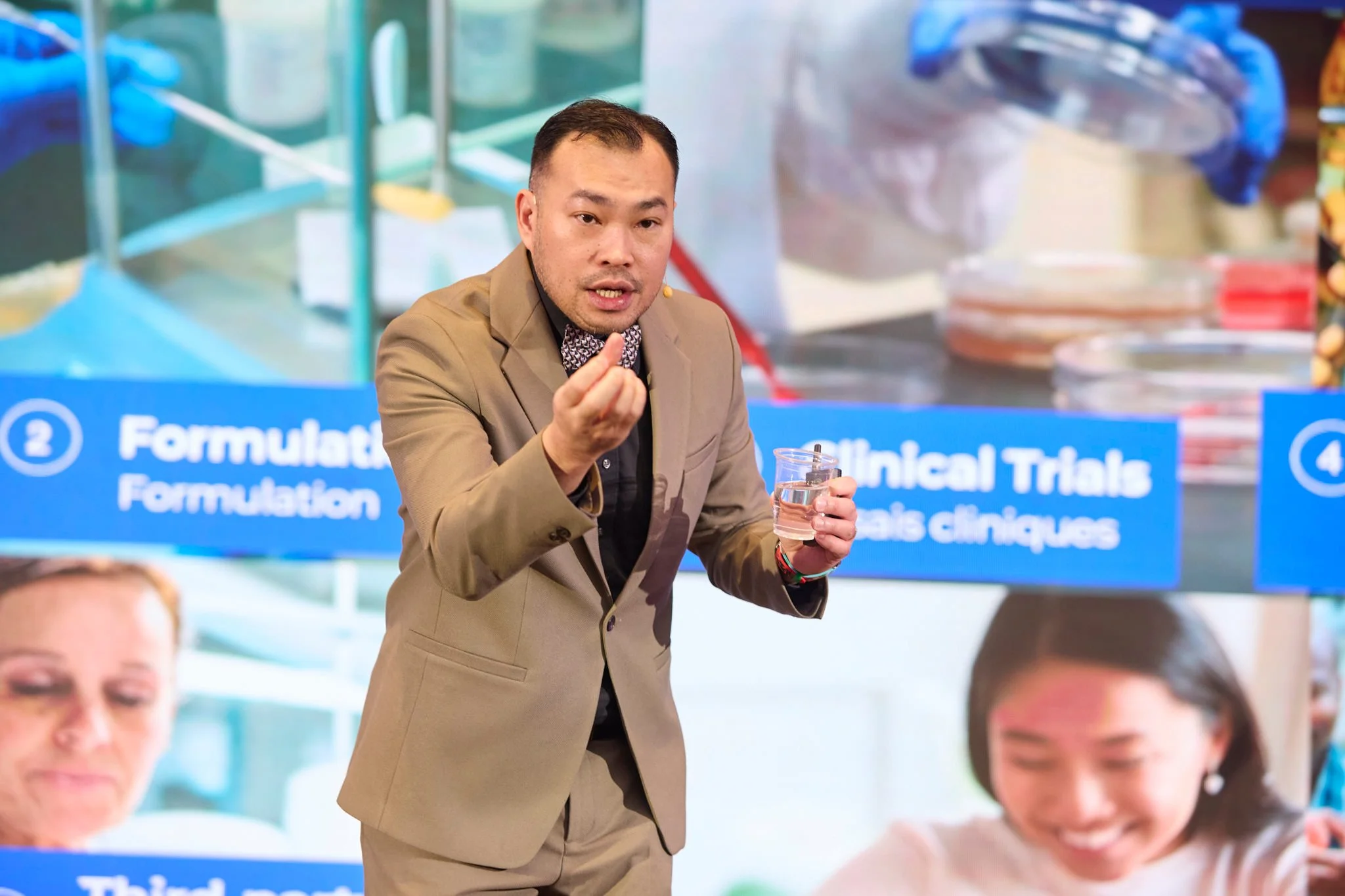Montreal Event Photography Usana 2024-114.jpg