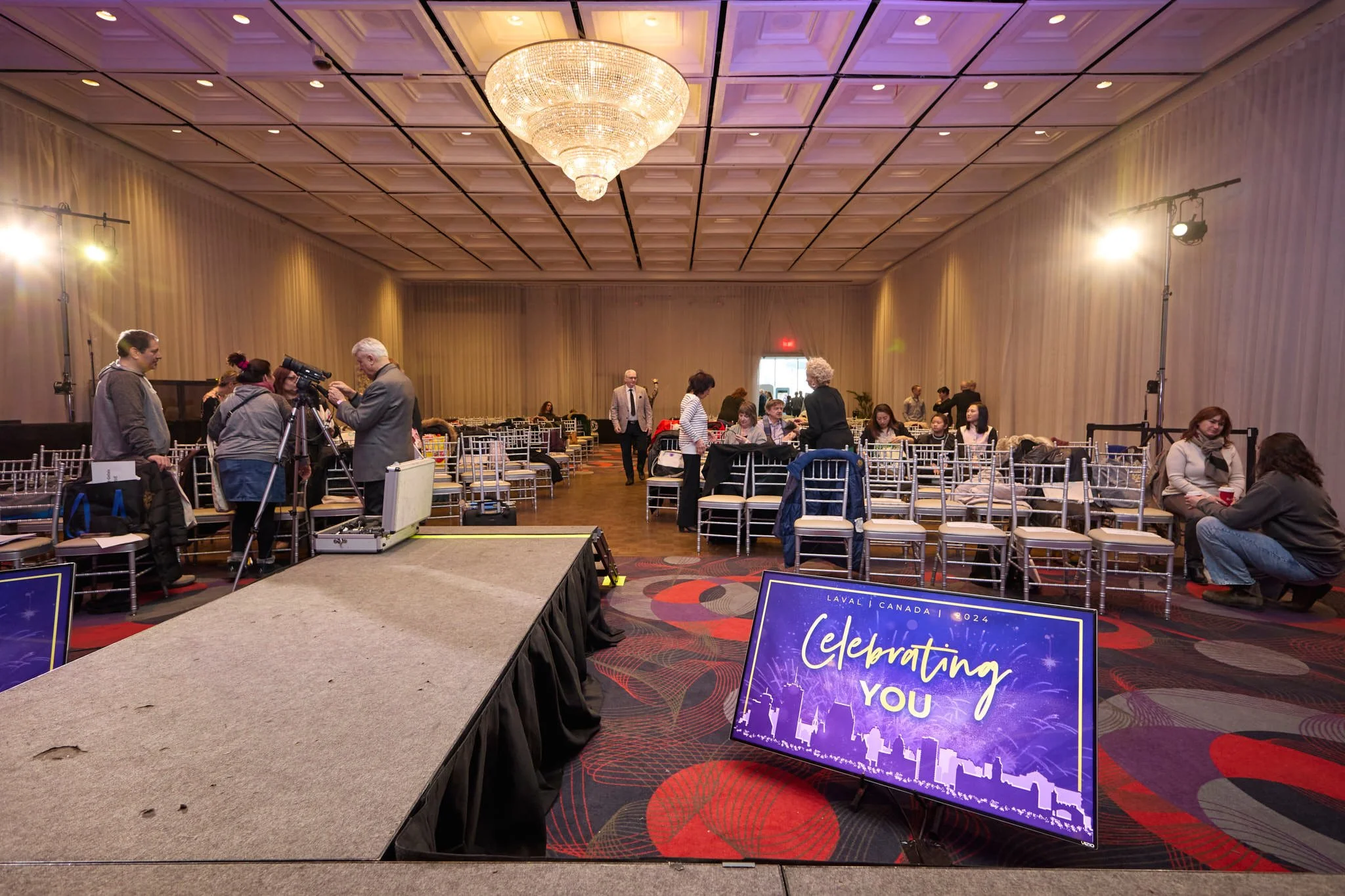 Montreal Event Photography Usana 2024-016.jpg