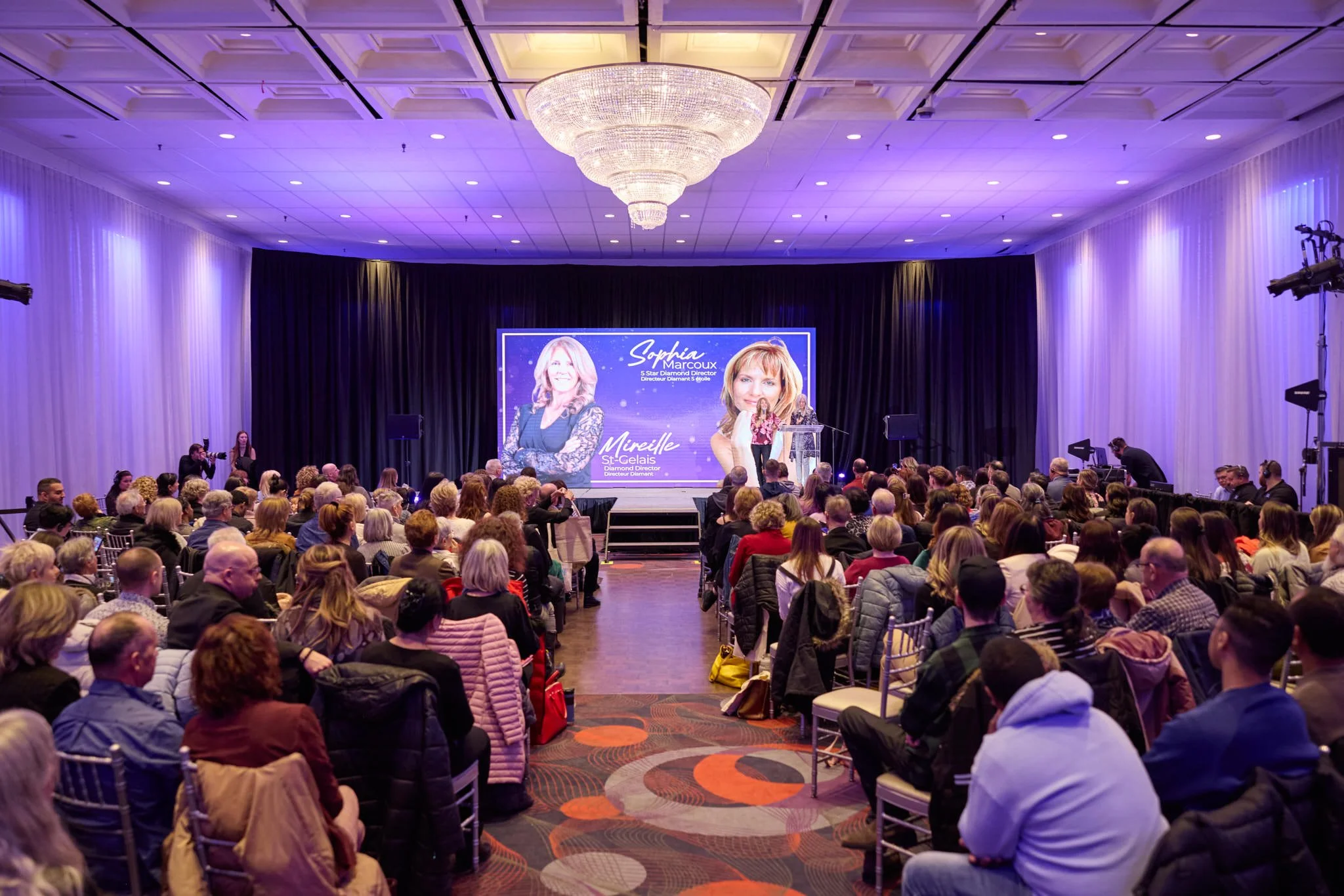 Montreal Event Photography Usana 2024-069.jpg