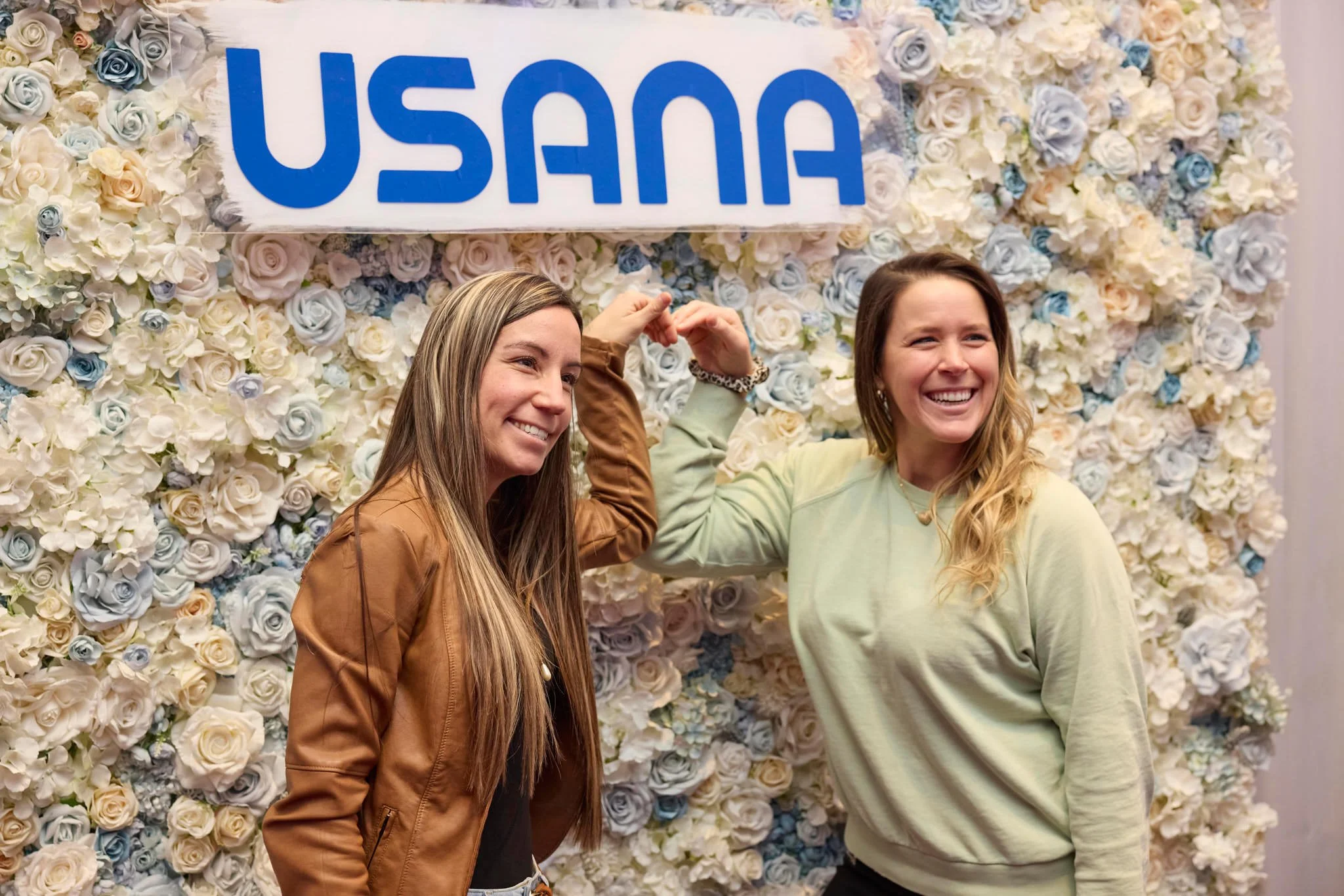 Montreal Event Photography Usana 2024-051.jpg