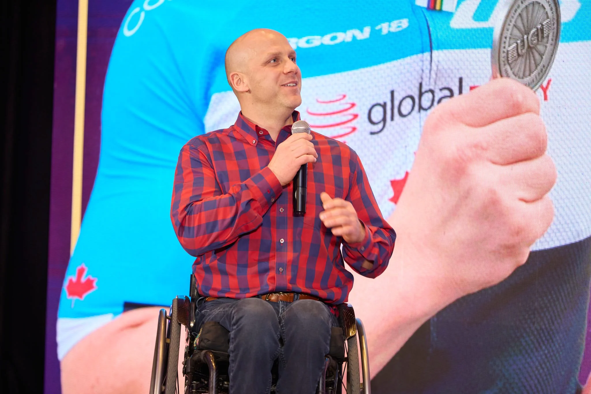 Montreal Event Photography Usana 2024-123.jpg