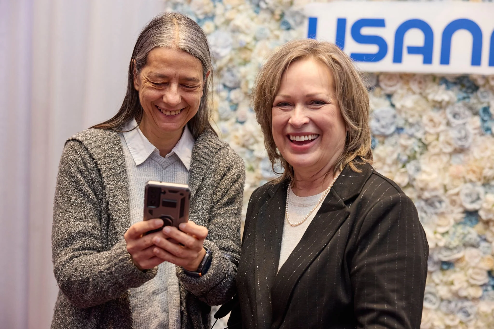 Montreal Event Photography Usana 2024-058.jpg