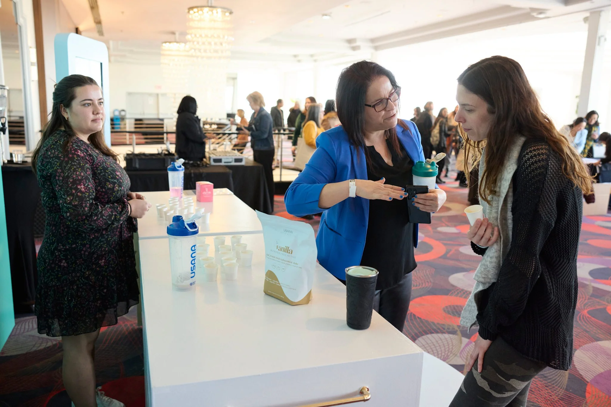 Montreal Event Photography Usana 2024-018.jpg