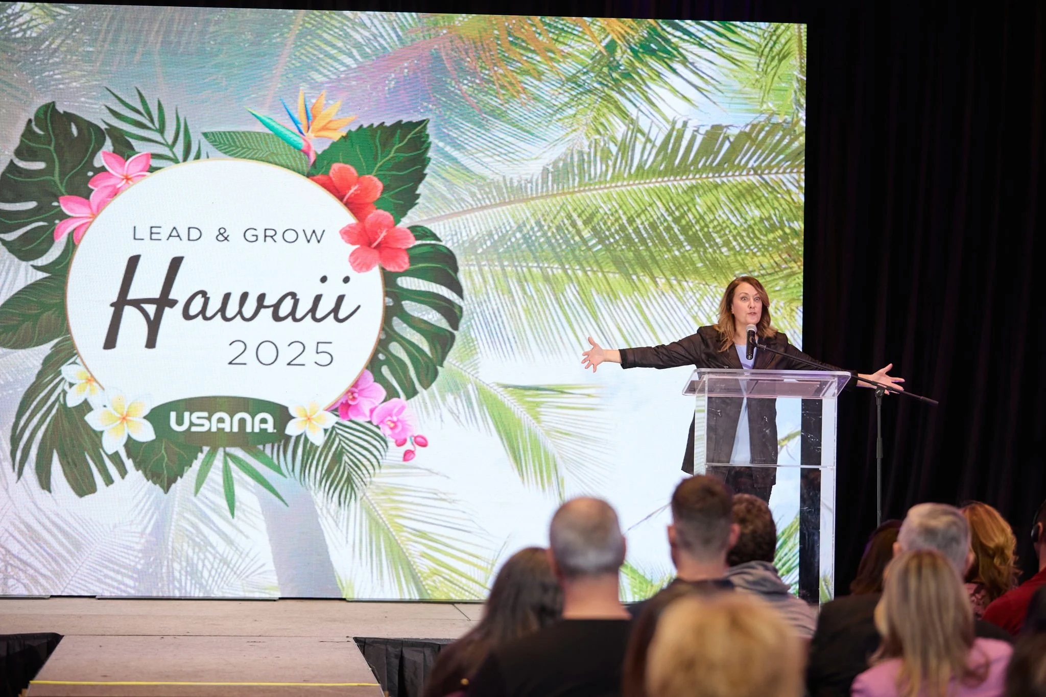 Montreal Event Photography Usana 2024-207.jpg
