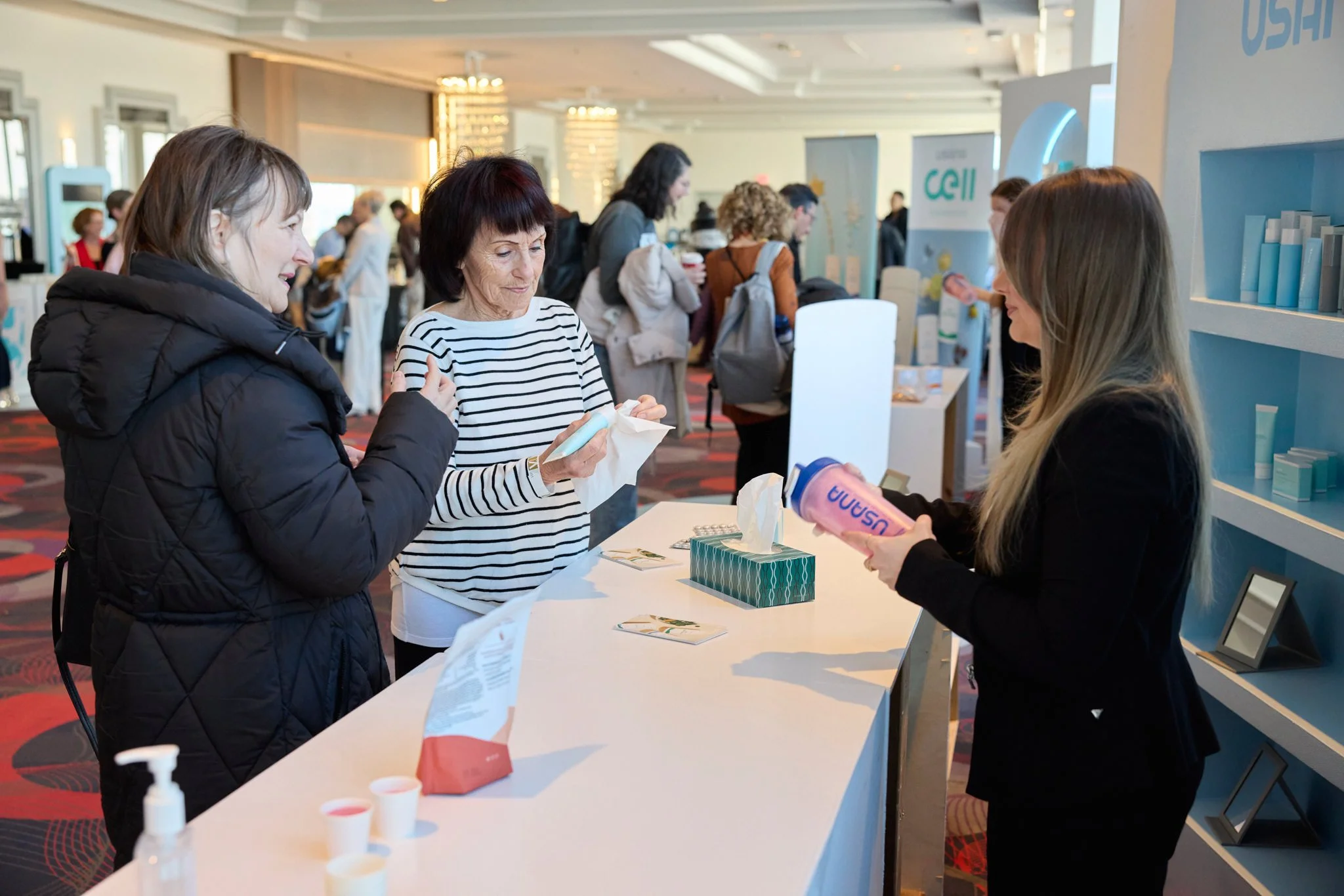 Montreal Event Photography Usana 2024-010.jpg
