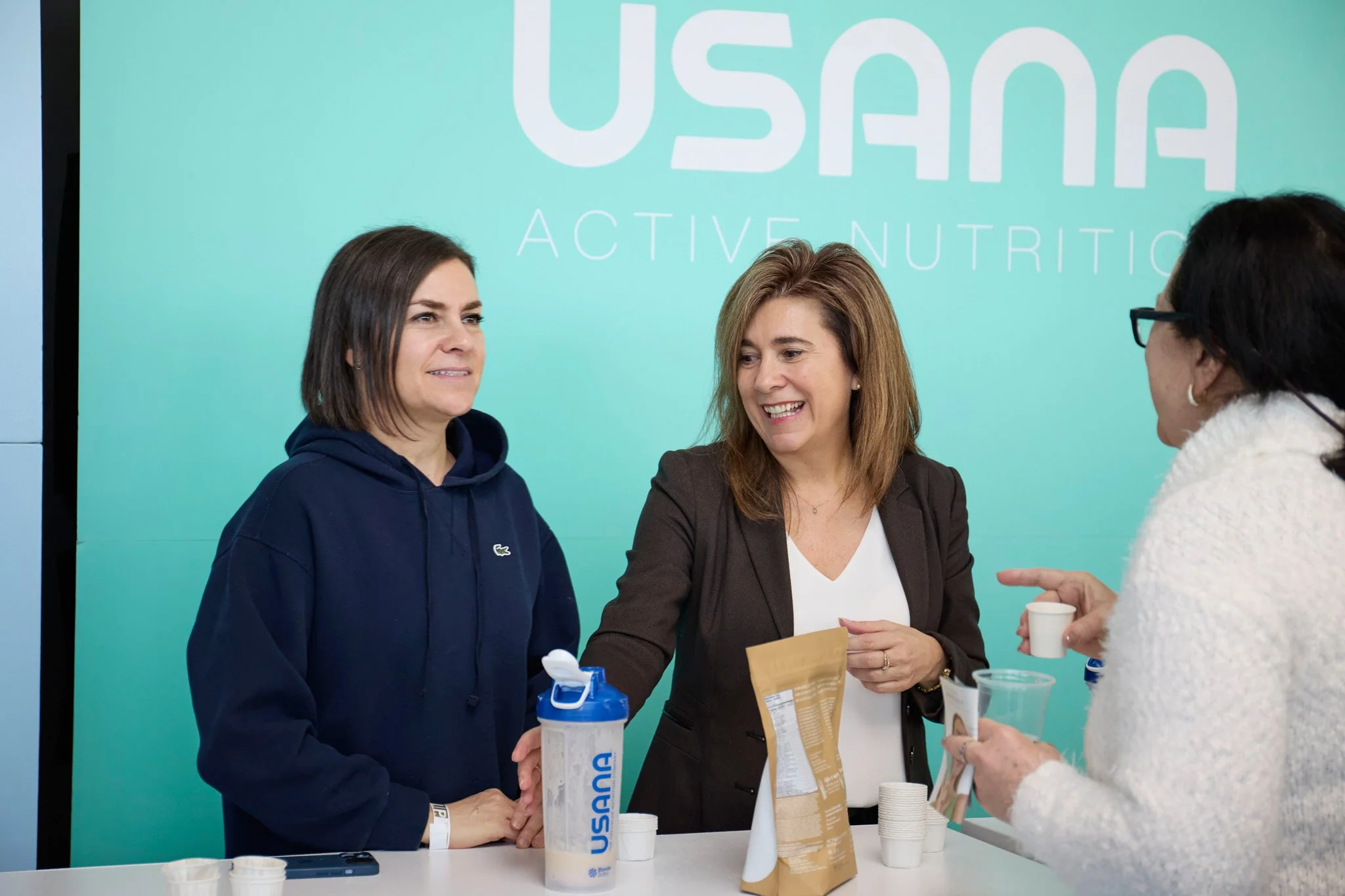 Montreal Event Photography Usana 2024-046.jpg