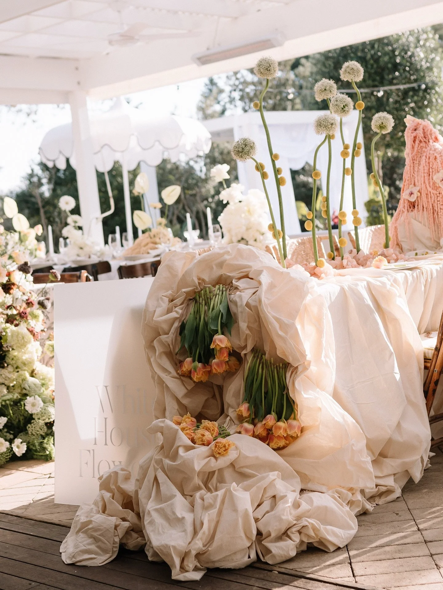 A Sunday morning well spent at the local @dunesweddings 

It was wonderful meeting so many of you and hanging out with all the familiar faces in the wedding industry. 

@jasoncorrotophoto 
@alexmarksphotography 
@offset_portraits 
@dunesweddings 
@wh