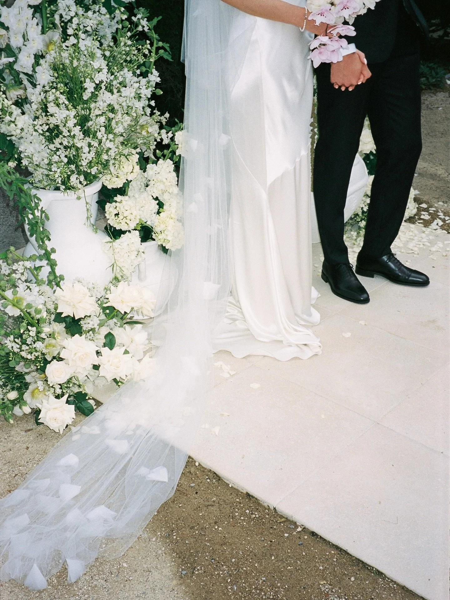 Film details from S+J @cupittsestate @lovestonedstyling #jasoncorrotophoto