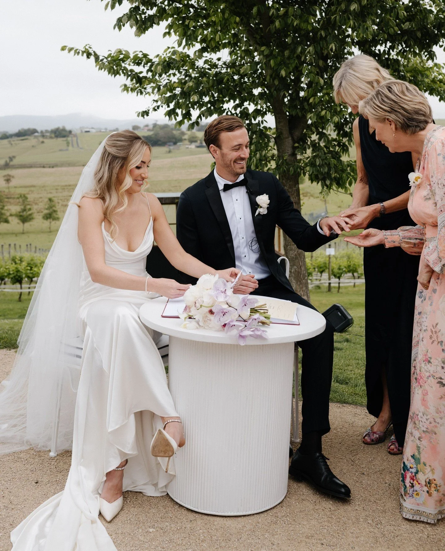 Sam + Jess 🥂 @cupittsestate #jasoncorrotophoto #southcoastwedding