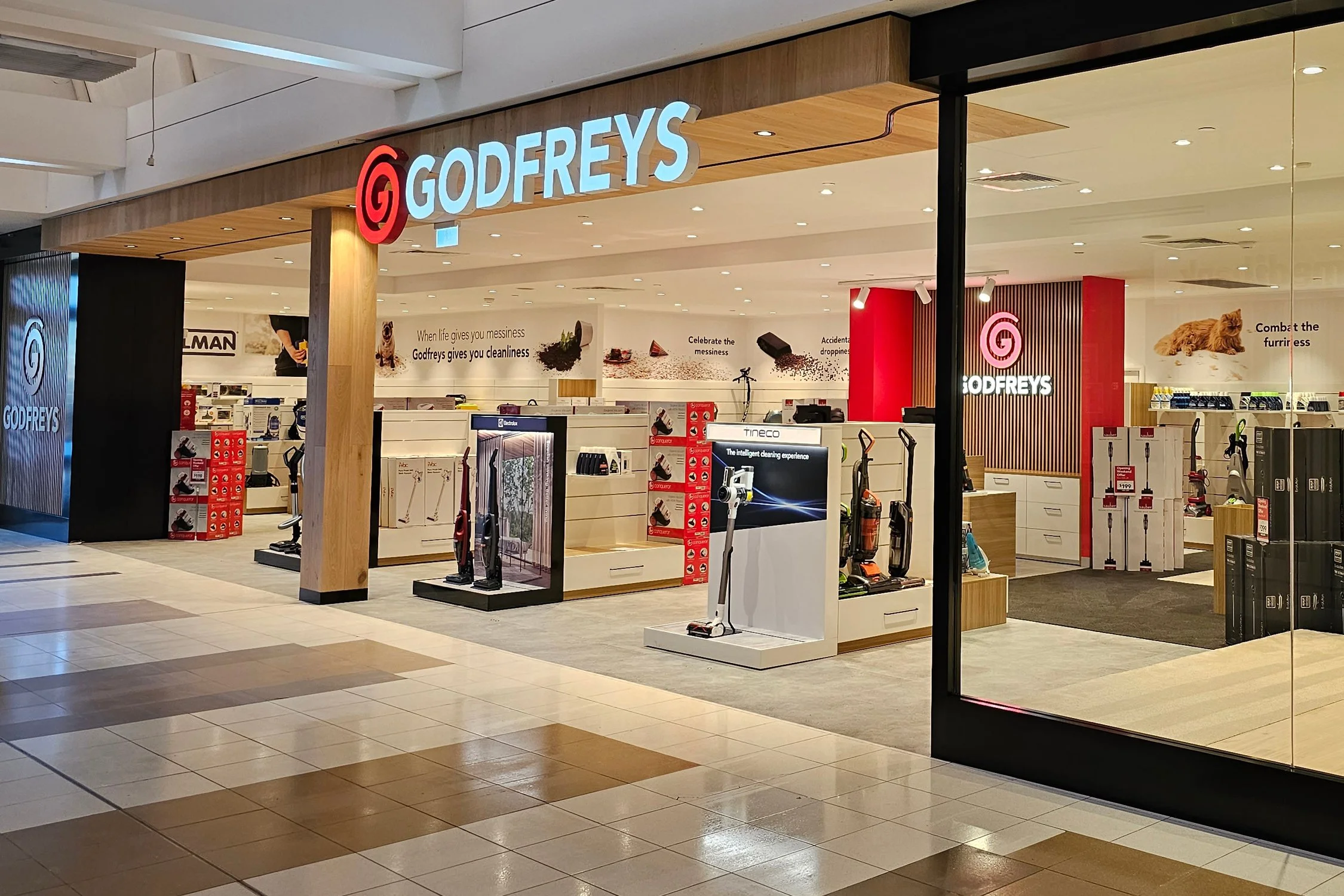 Store design - Godfreys