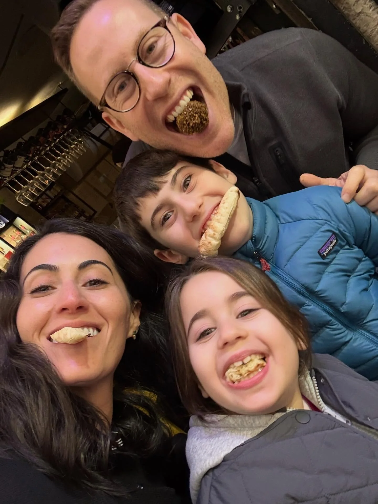 Wrapping up 2025 one delicious bite at a time ✨😋

December was full of holiday spreads, travel eats, and comfort foods done right - fresh ingredients, pasta moments, and pizza worth planning a trip around. 🍕

➡️ Which dish are you trying in the new