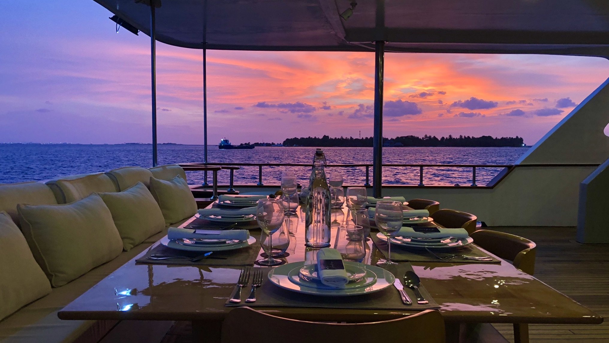 Aft seating converted for dinner.jpeg
