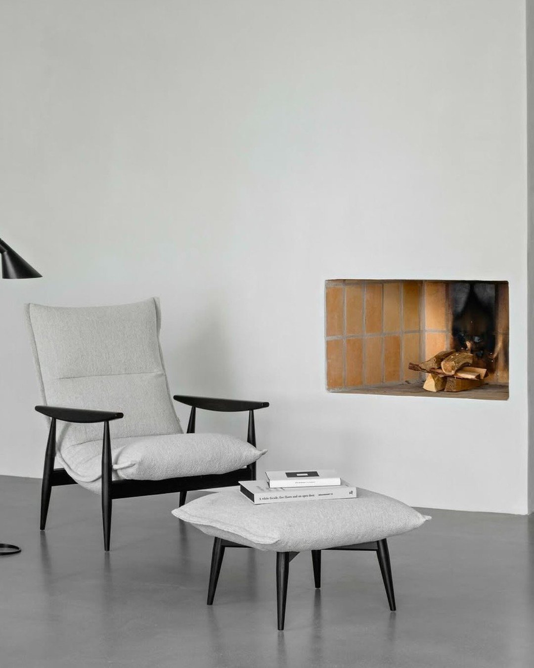 Nu n&auml;r vi n&auml;rmar oss tider f&ouml;r vila och avkoppling s&aring; passar vi p&aring; att lyfta den produkt som passar allra b&auml;st under denna tid. Kort som l&aring;ng, alla andas ut djupt n&auml;r de satt sig ner i denna f&aring;t&ouml;l