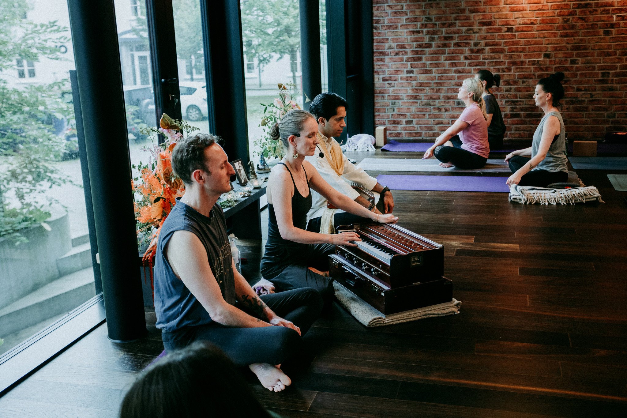 18-19 YOGAKONSERT | LØRDAG 08/08 1600 | 1730