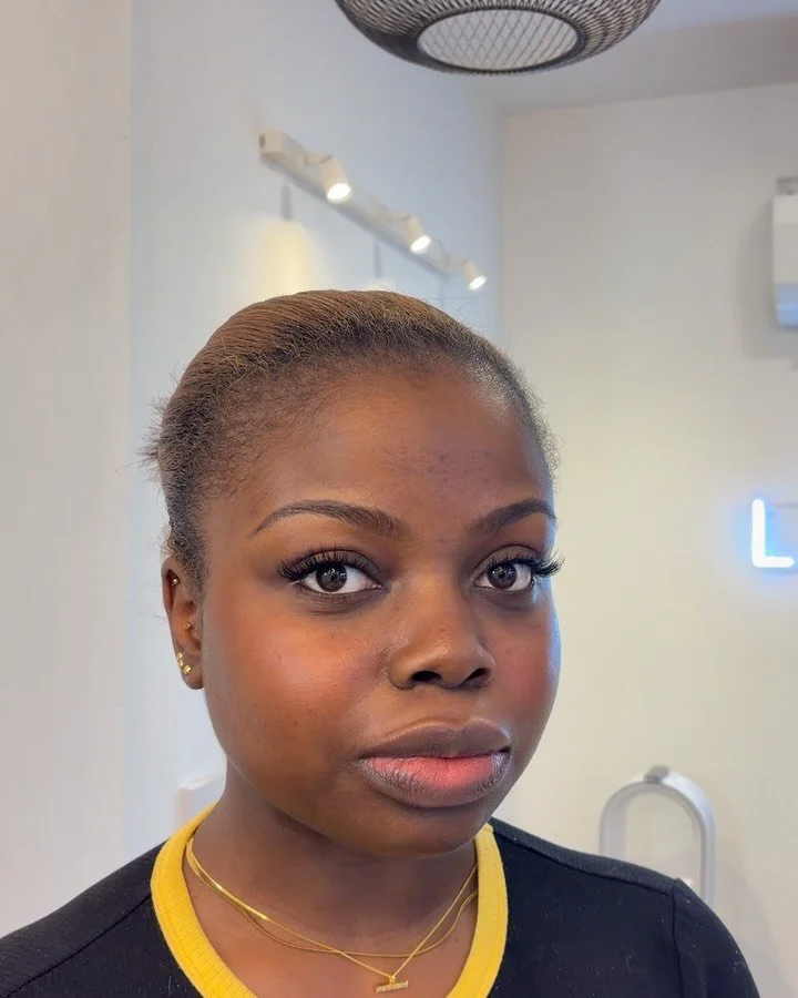 last week, in the studio!

1. A gorgeous texture hybrid set by Vanessa 🎨
2. Brow station ready - using all our fave @saintandserenity bits 🤌🏾
3. A signature light volume set by Tino💌
4. Can you tell we&rsquo;re excited for spring blooms?!💐
5. A 