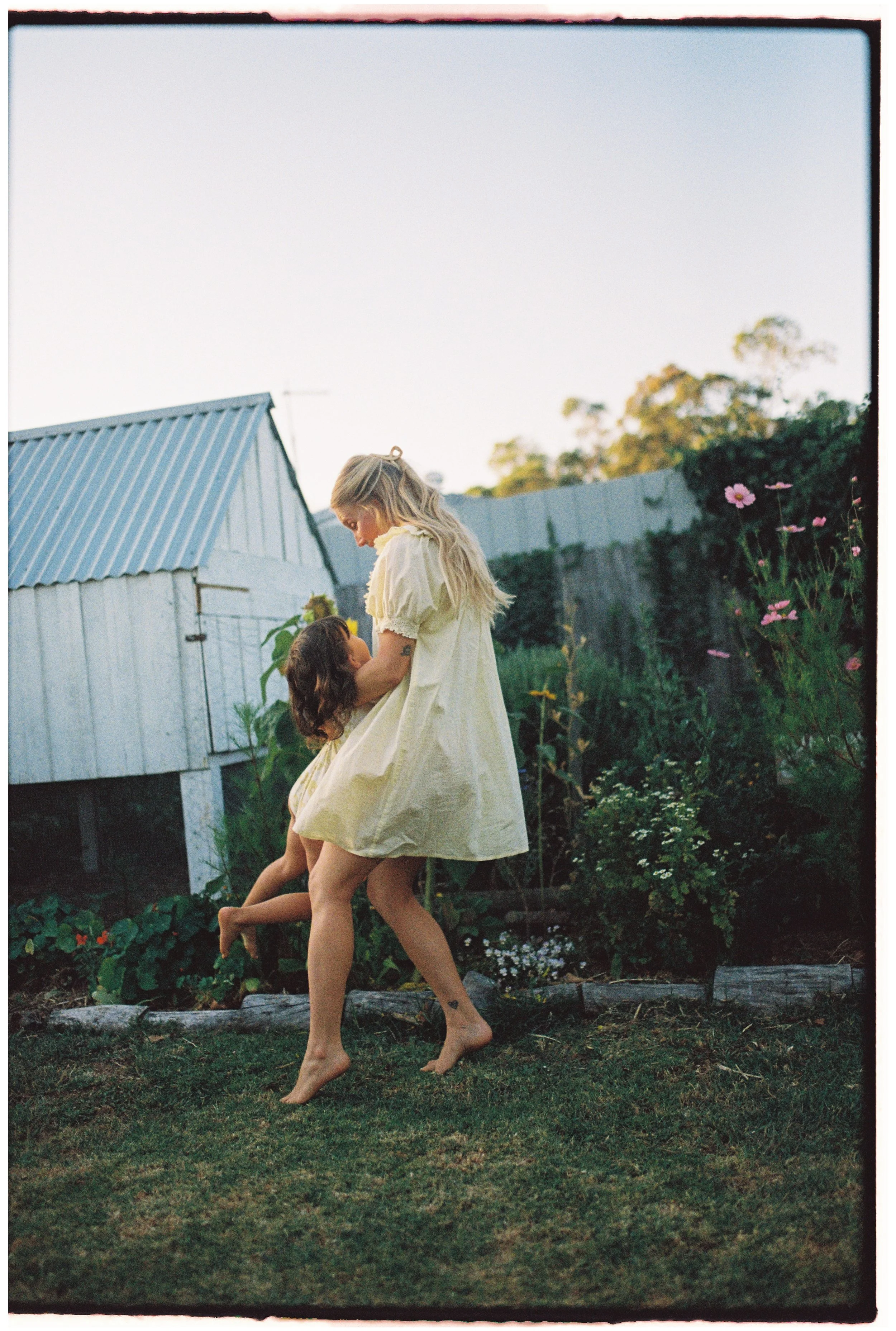 Portra 800 10000055-2.jpg