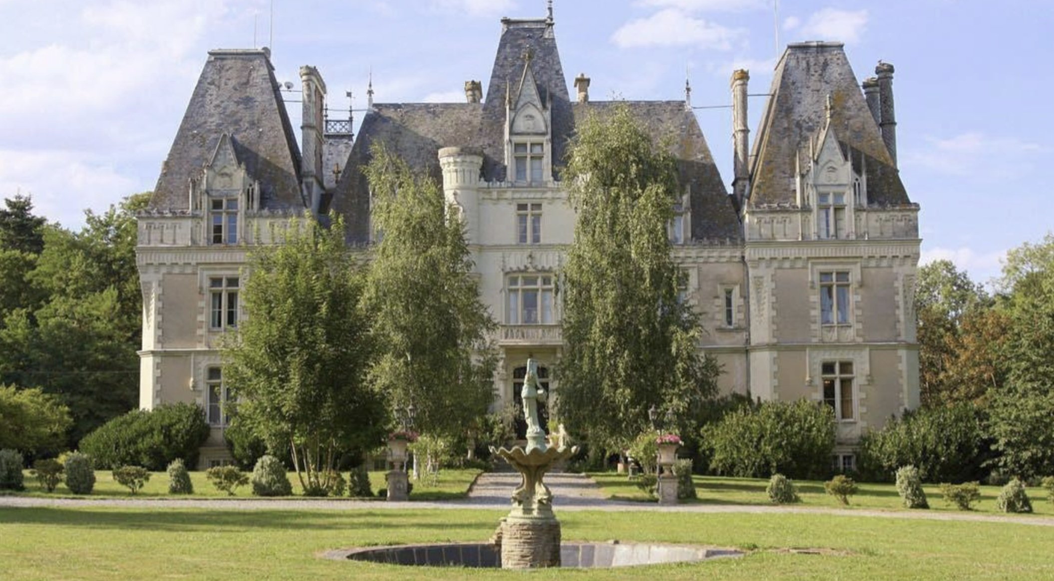 Front Chateau.jpg
