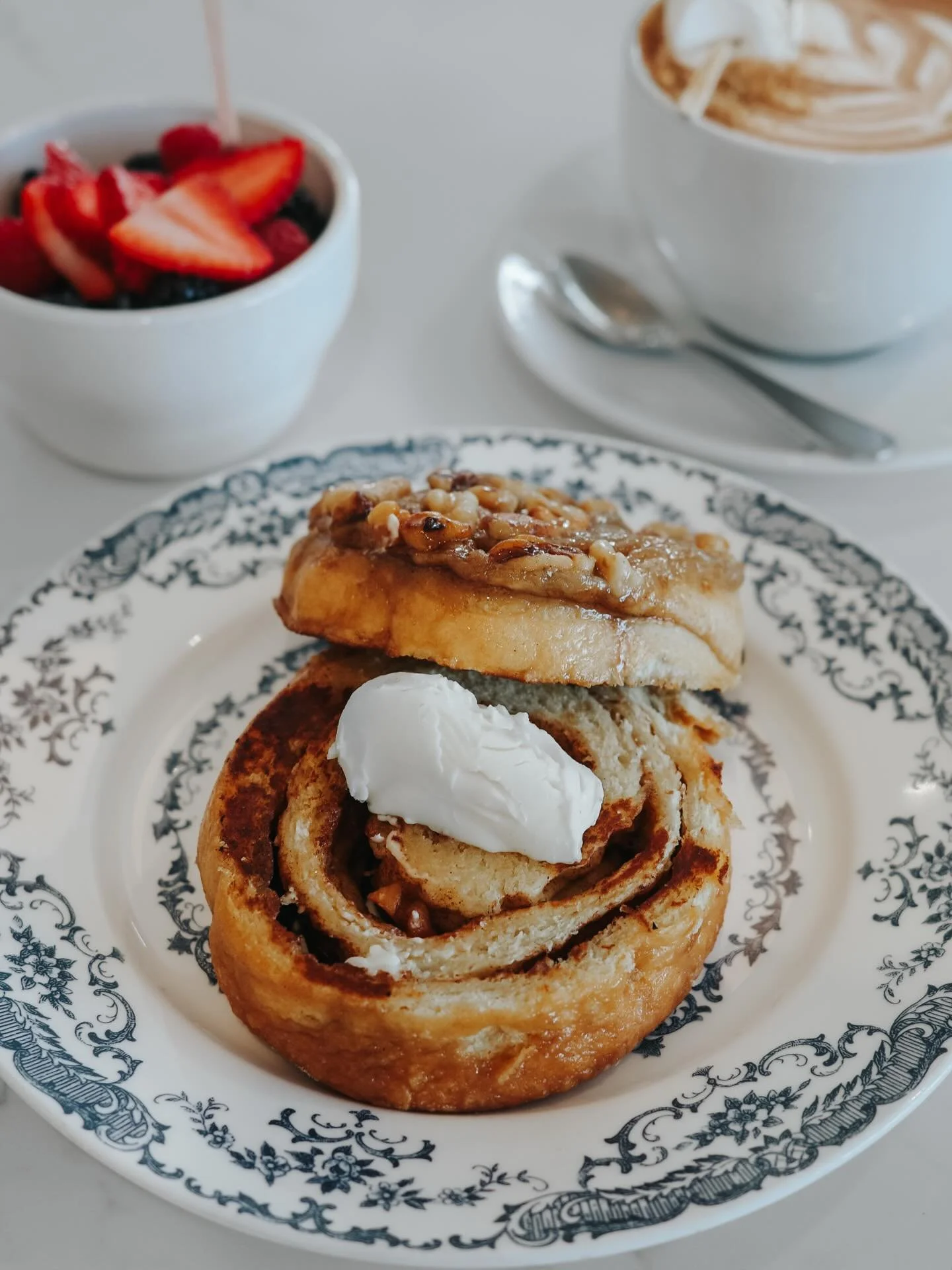 making the weekend special(s)! ☕️🥐🥑 here until they&rsquo;re gone:

Grilled Sticky Bun with walnuts 

Cali Croissant Breakfast Sandwich - scrambled eggs, avocado, chipotle aioli, arugula, and cheddar cheese on a croissant, served with a fruit cup 
