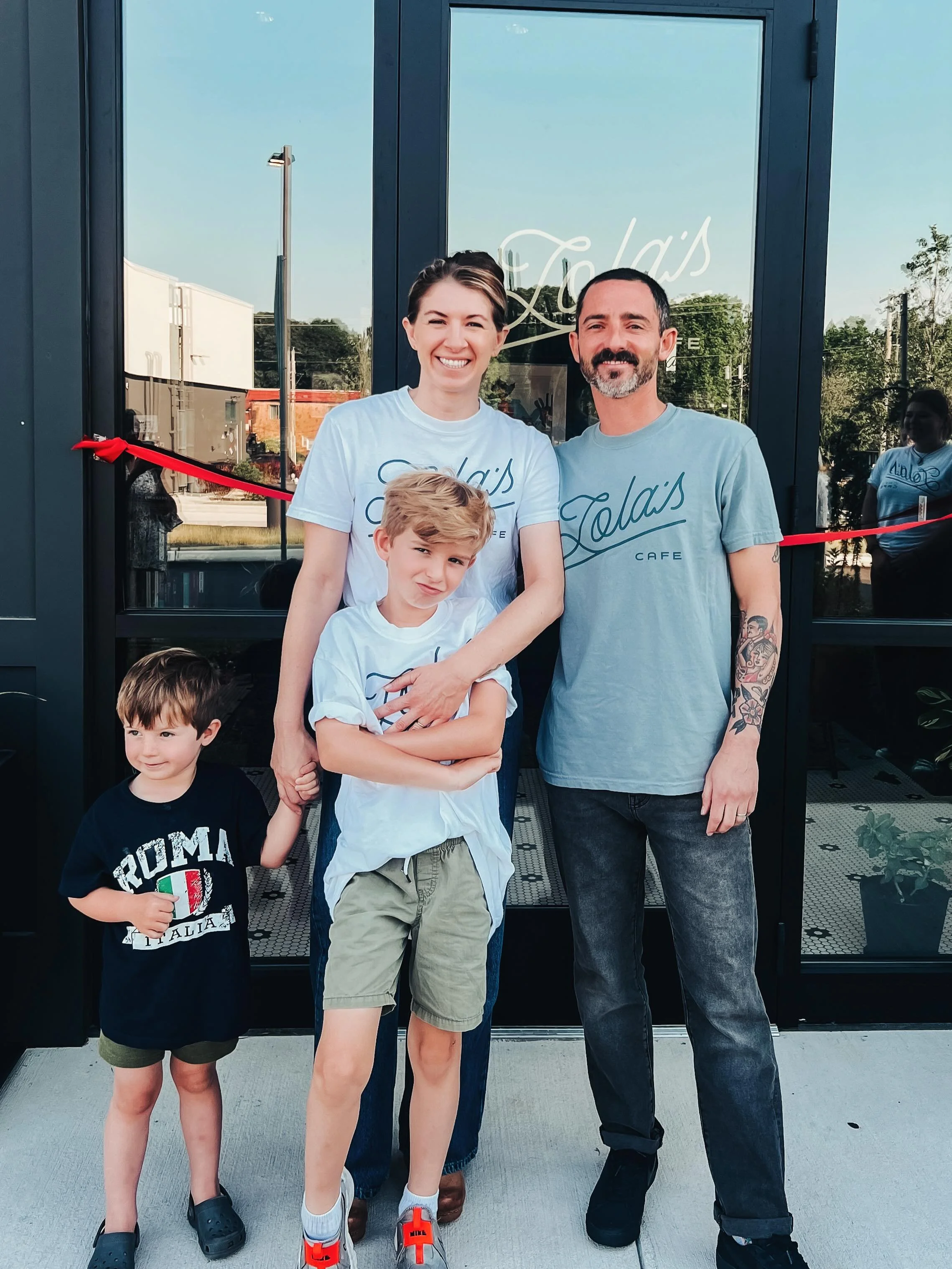 family is at the heart of everything we do, and Liz holds that heart together. Happy Mother&rsquo;s Day to Liz, the amazing moms in our community, and all the little faces that fill our caf&eacute; with warmth, laughter, and so much color ❤️

#lolasc