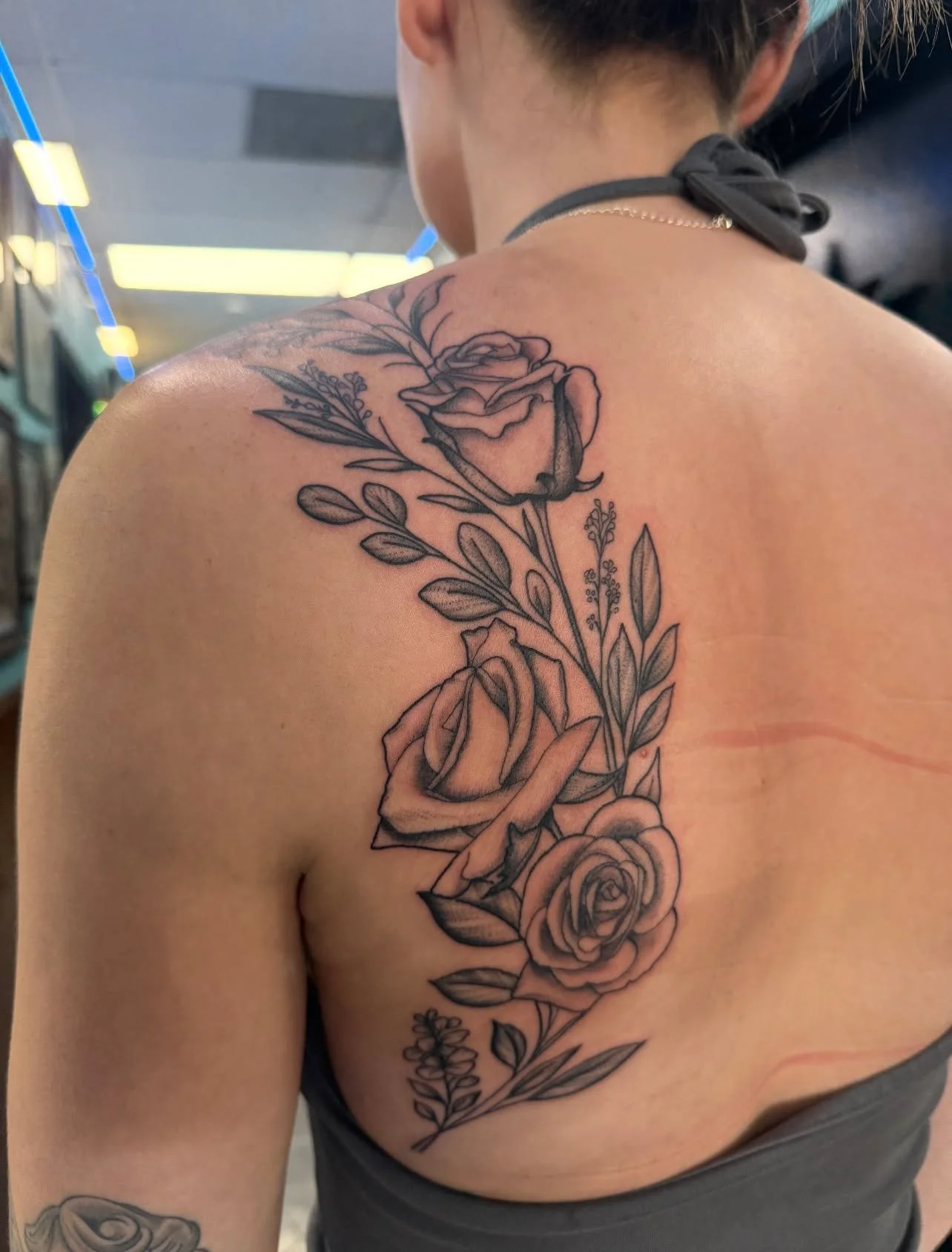 Serious question: Would a rose, by any other artist, be quite as sweet?

@lackovictattoos brought this bouquet to life!

Book with Kristin through our website, via email, or by calling the shop! We're also available for walk ins (first come, first se