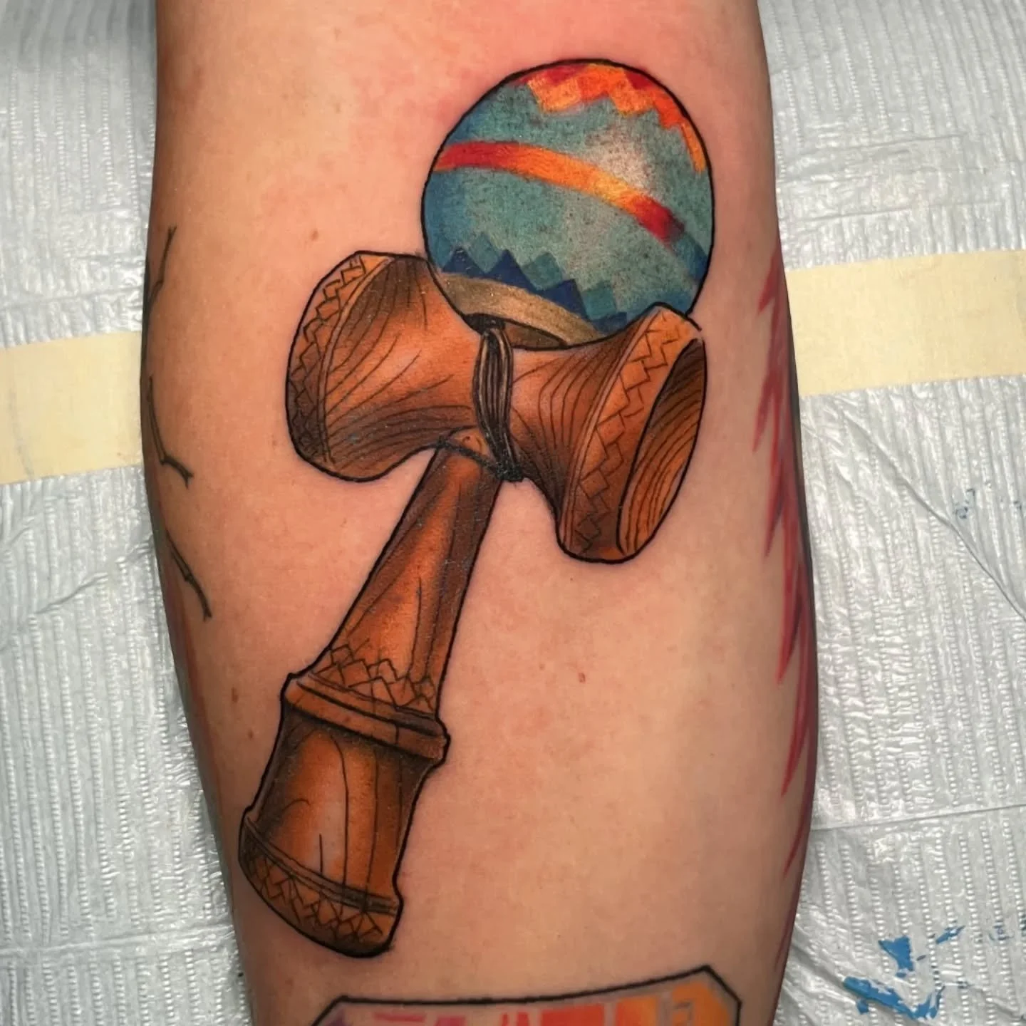 Kendama throwback for the 2000s kids out there! Done by the amazing @snowden_tattoo 

Ready for your next tattoo? Walk-in, give us a call, or shoot over an email 🥸