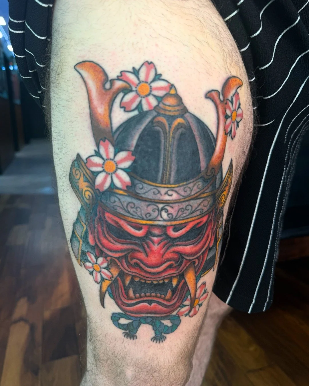 Dontcha wanna Hannya? 

This gorgeous, colorful thigh piece was done by @lackovictattoos !

Grab a spot on Kristin's books by calling the shop, emailing us, or visiting our website.
Walk Ins Always Welcome.

#TimelessTattoo #AtlantaTattoo #Hannya #Ha