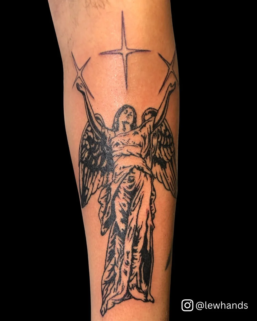 Happy New Year! Those fireworks are still lighting up our skies.

We'll be closed today but back at it tomorrow! Check out our website, give us a call, or email us to snag a space on our books. Walk Ins Always Welcome!

#Timeless #TimelessTattooATL #